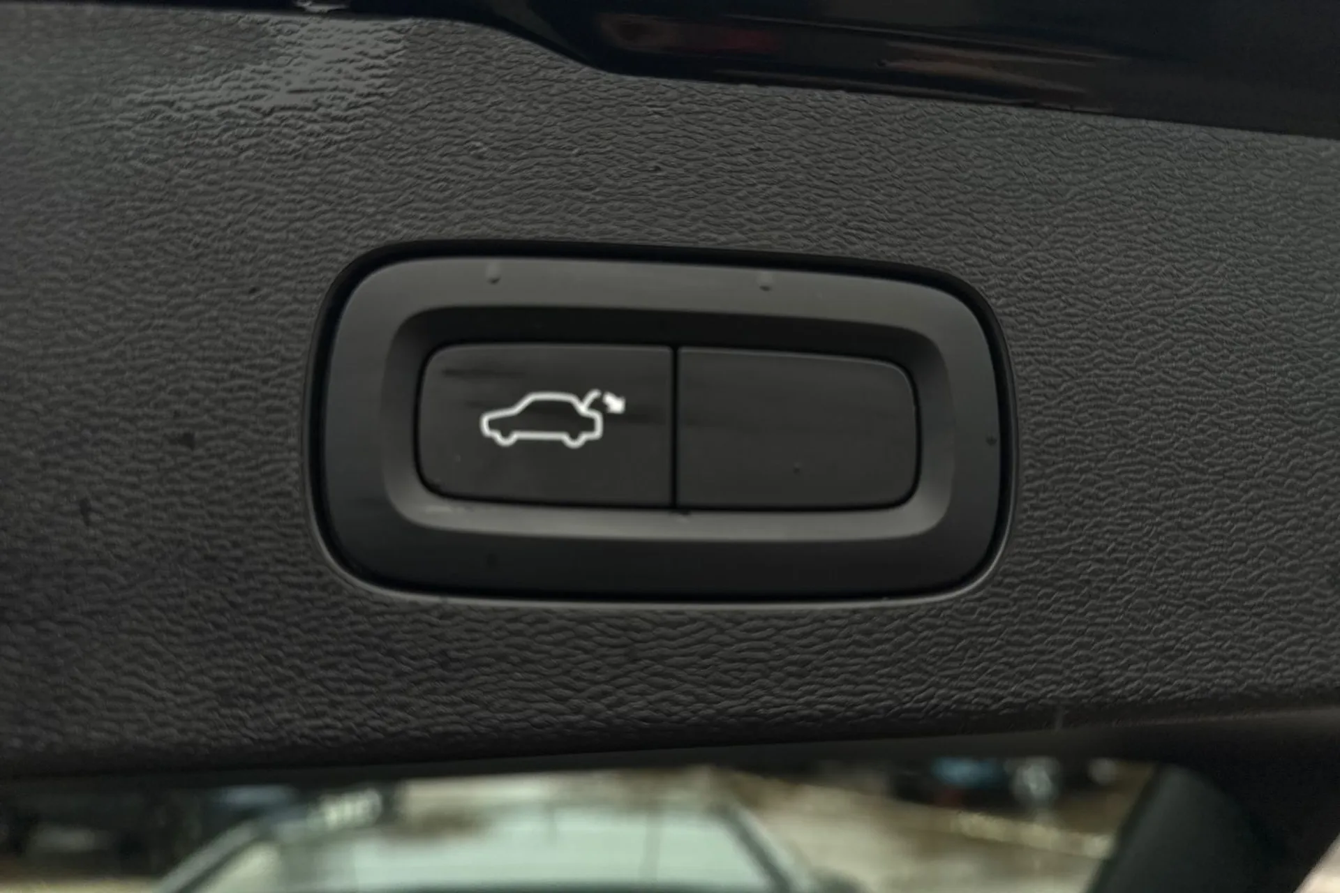 Volvo V60 thumbnail image number 17