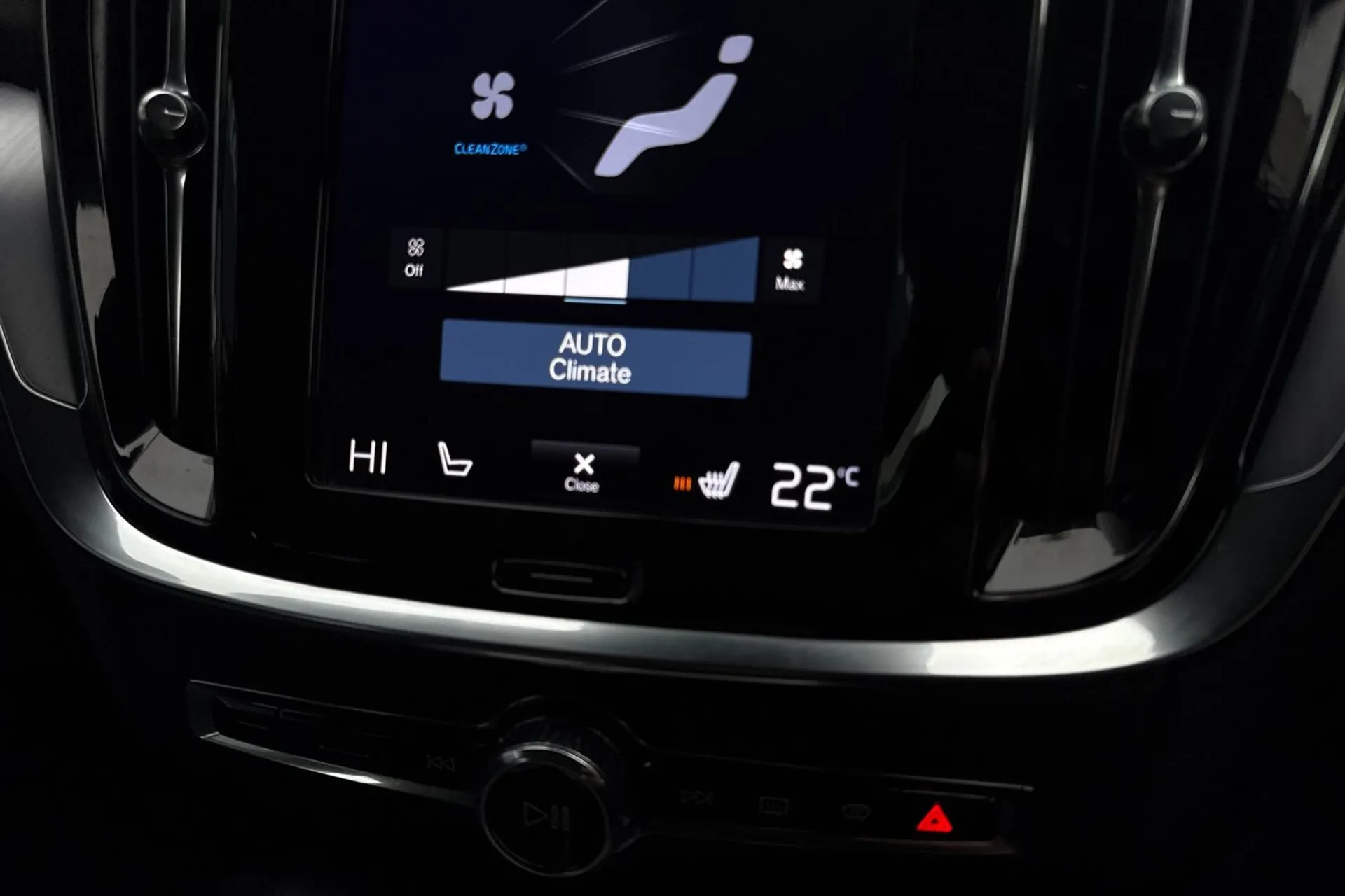 Volvo V60 thumbnail image number 39