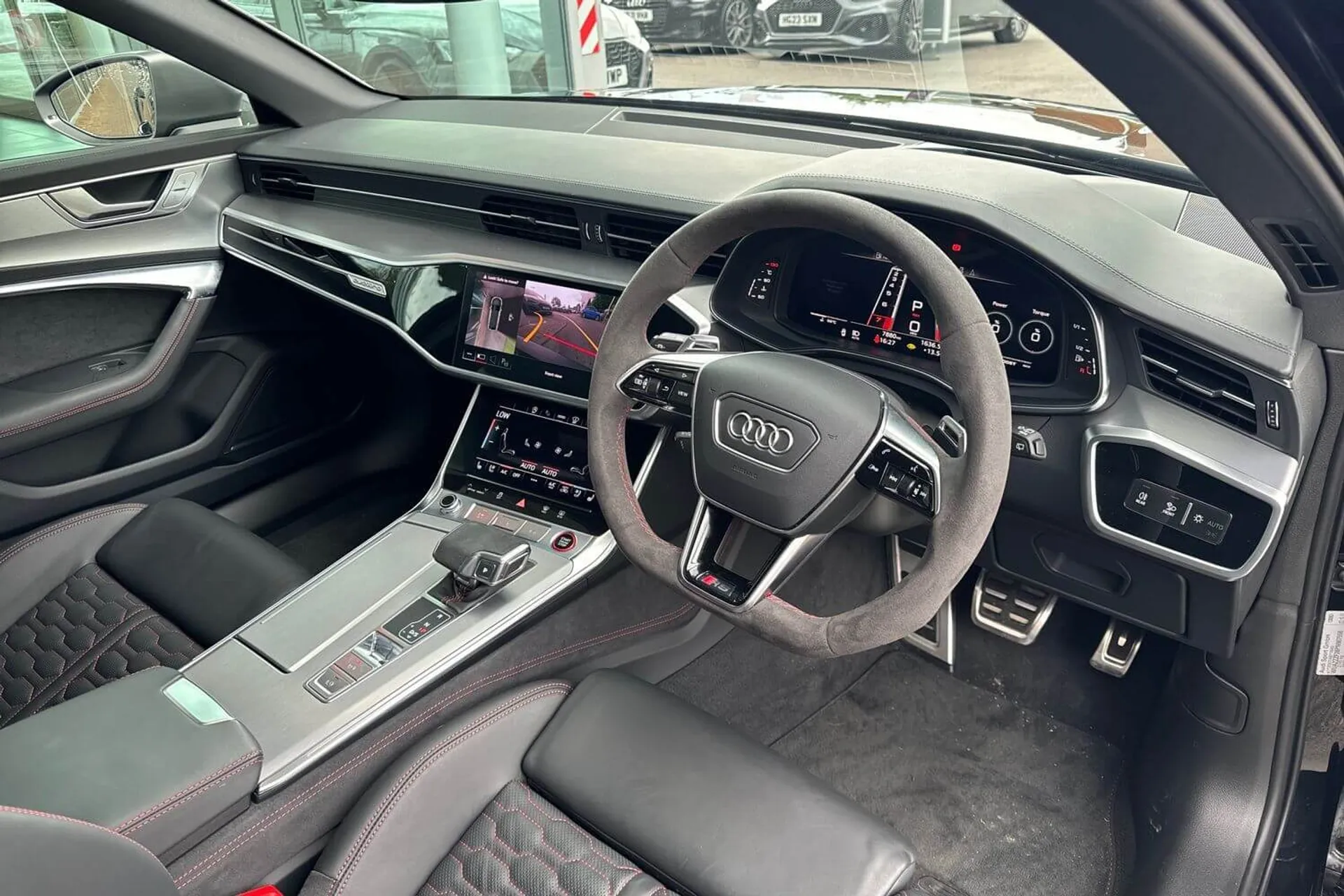 Audi RS6 thumbnail image number 17