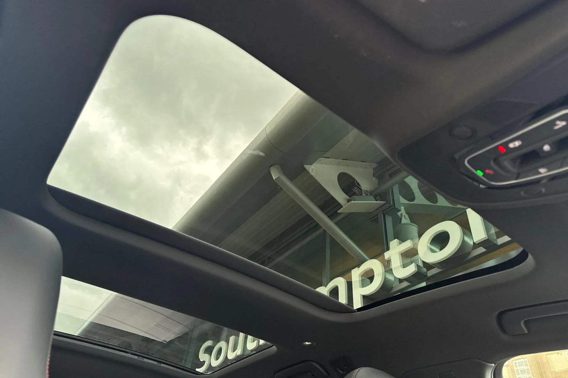 Audi RS6 thumbnail image number 70