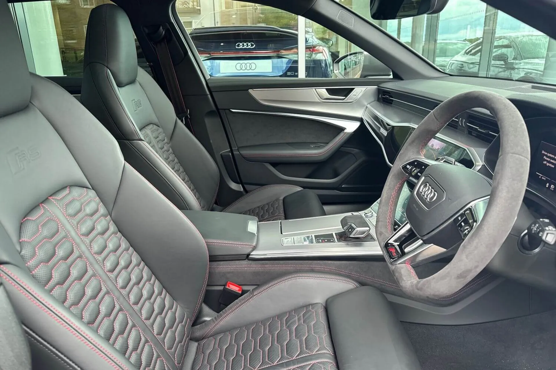 Audi RS6 thumbnail image number 27