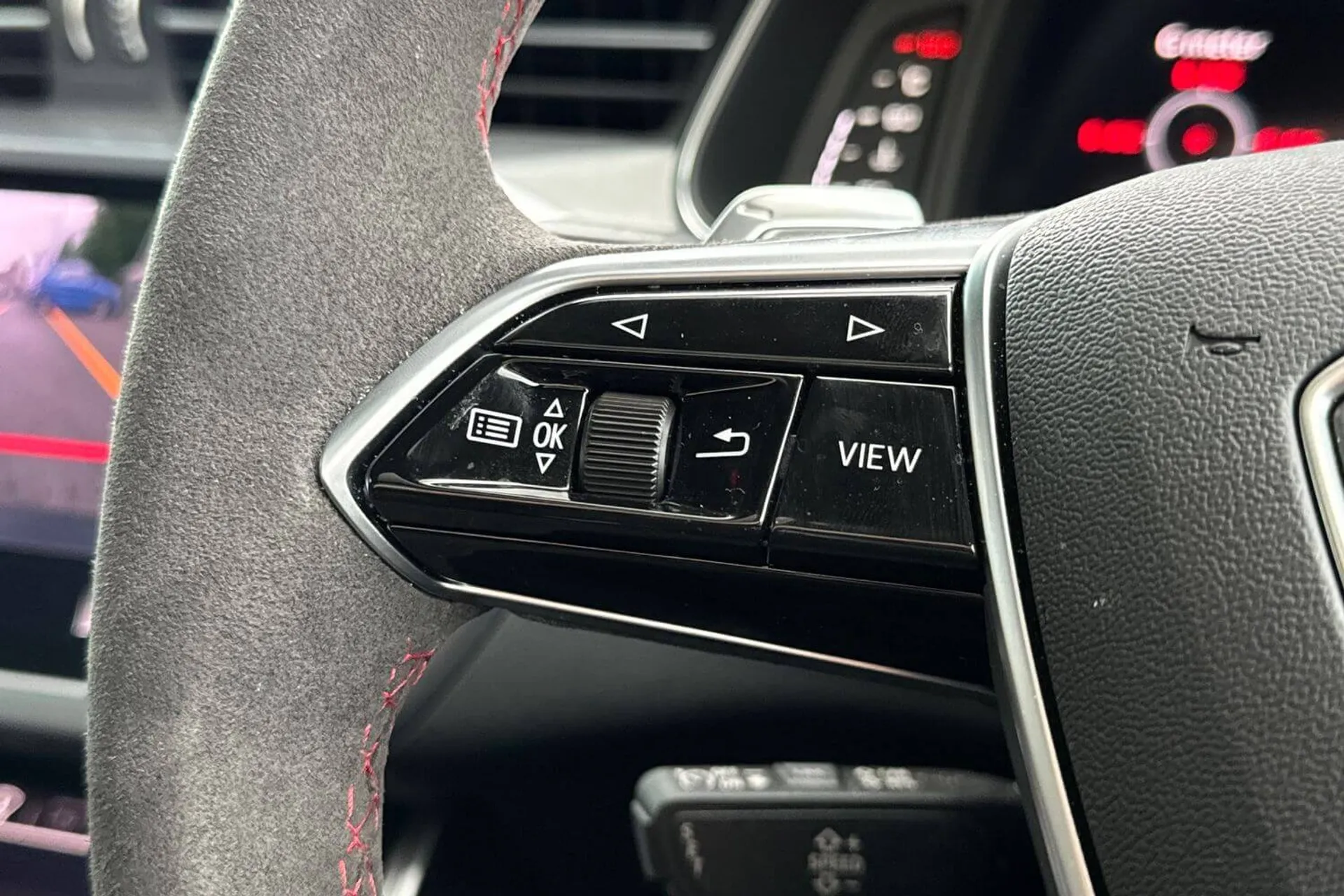 Audi RS6 thumbnail image number 50