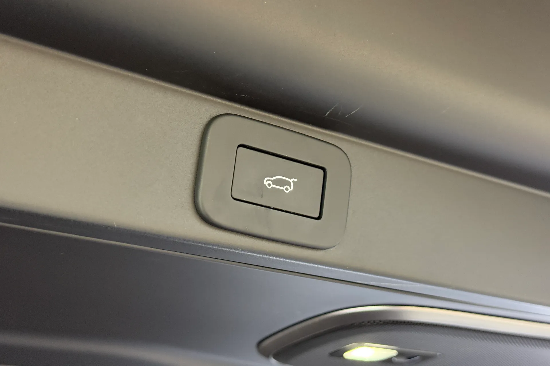 LAND ROVER RANGE ROVER thumbnail image number 47