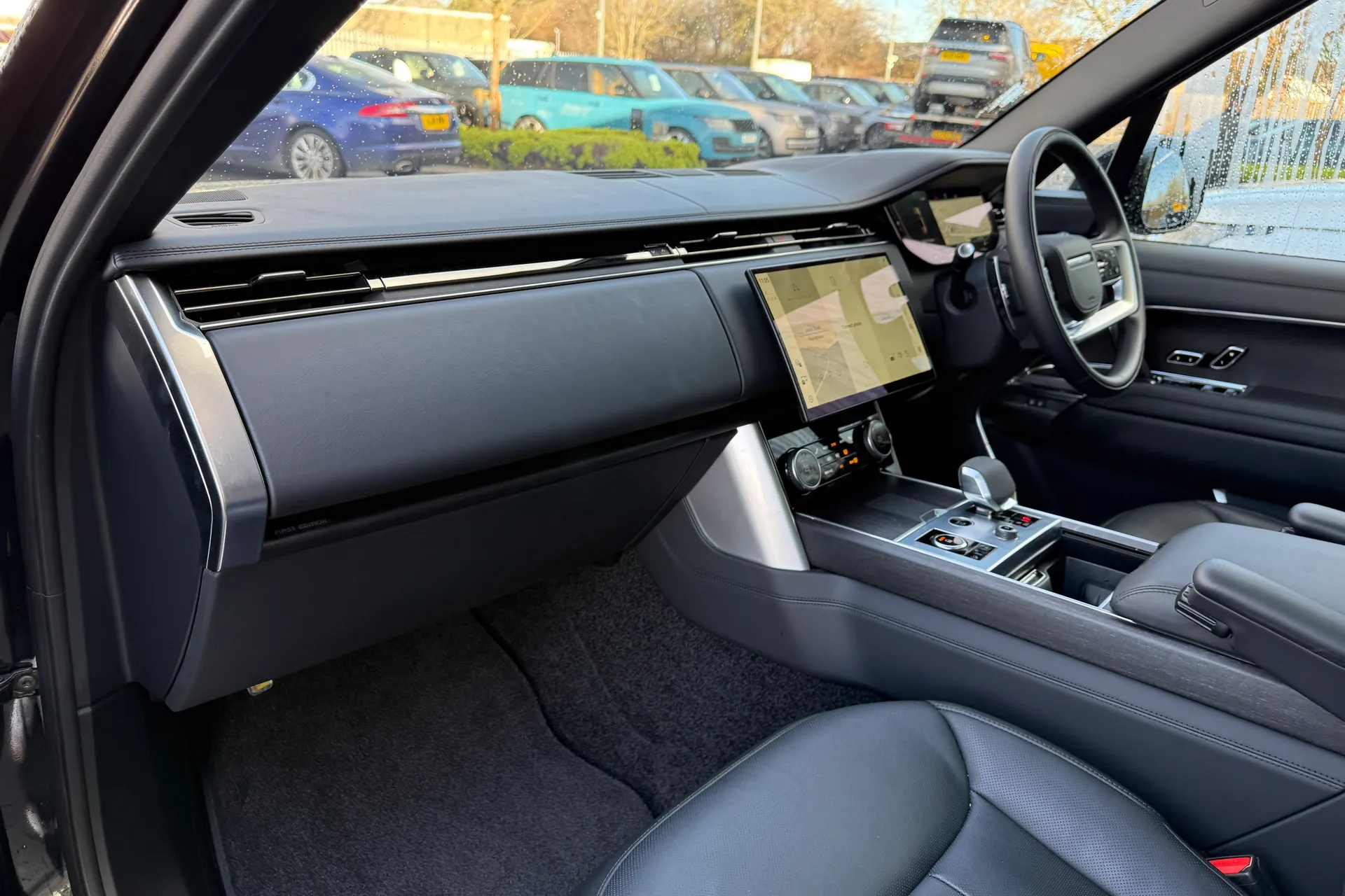 LAND ROVER RANGE ROVER thumbnail image number 53