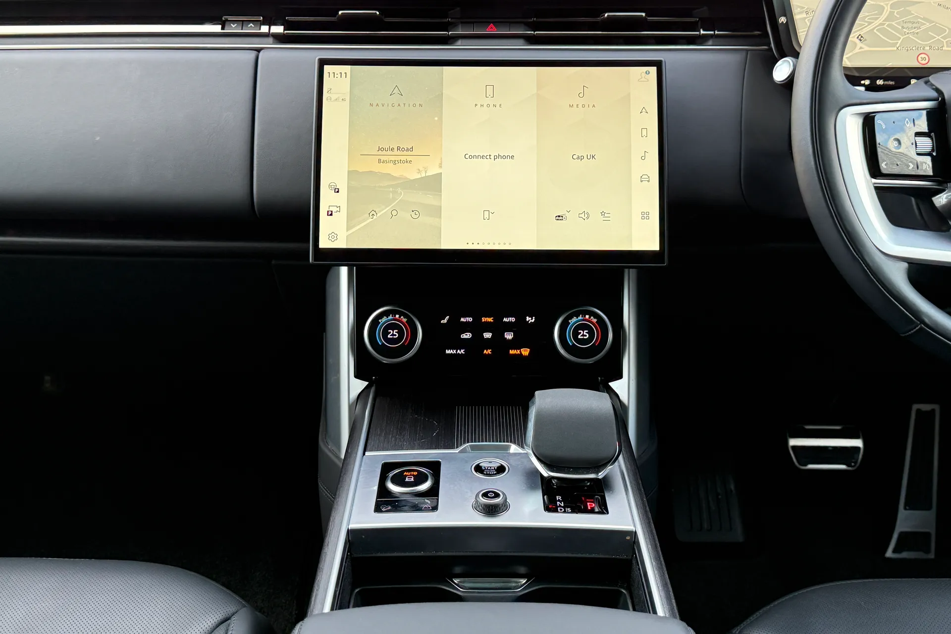 LAND ROVER RANGE ROVER thumbnail image number 15