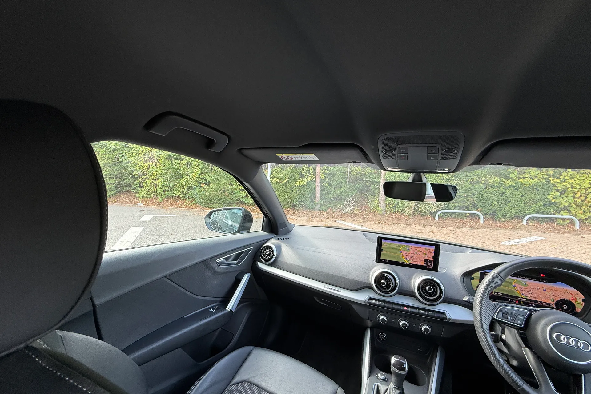 Audi Q2 thumbnail image number 29