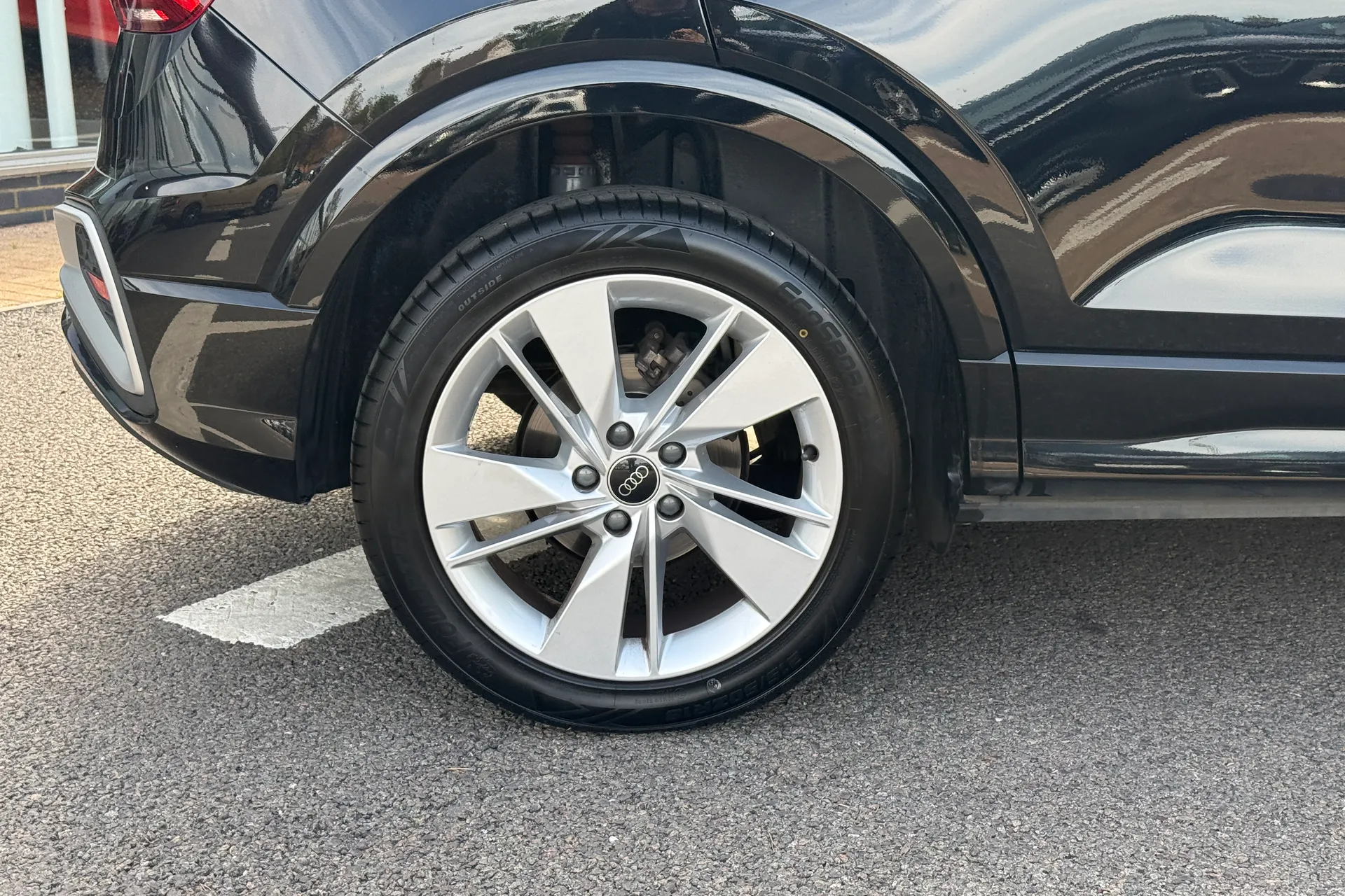 Audi Q2 thumbnail image number 22