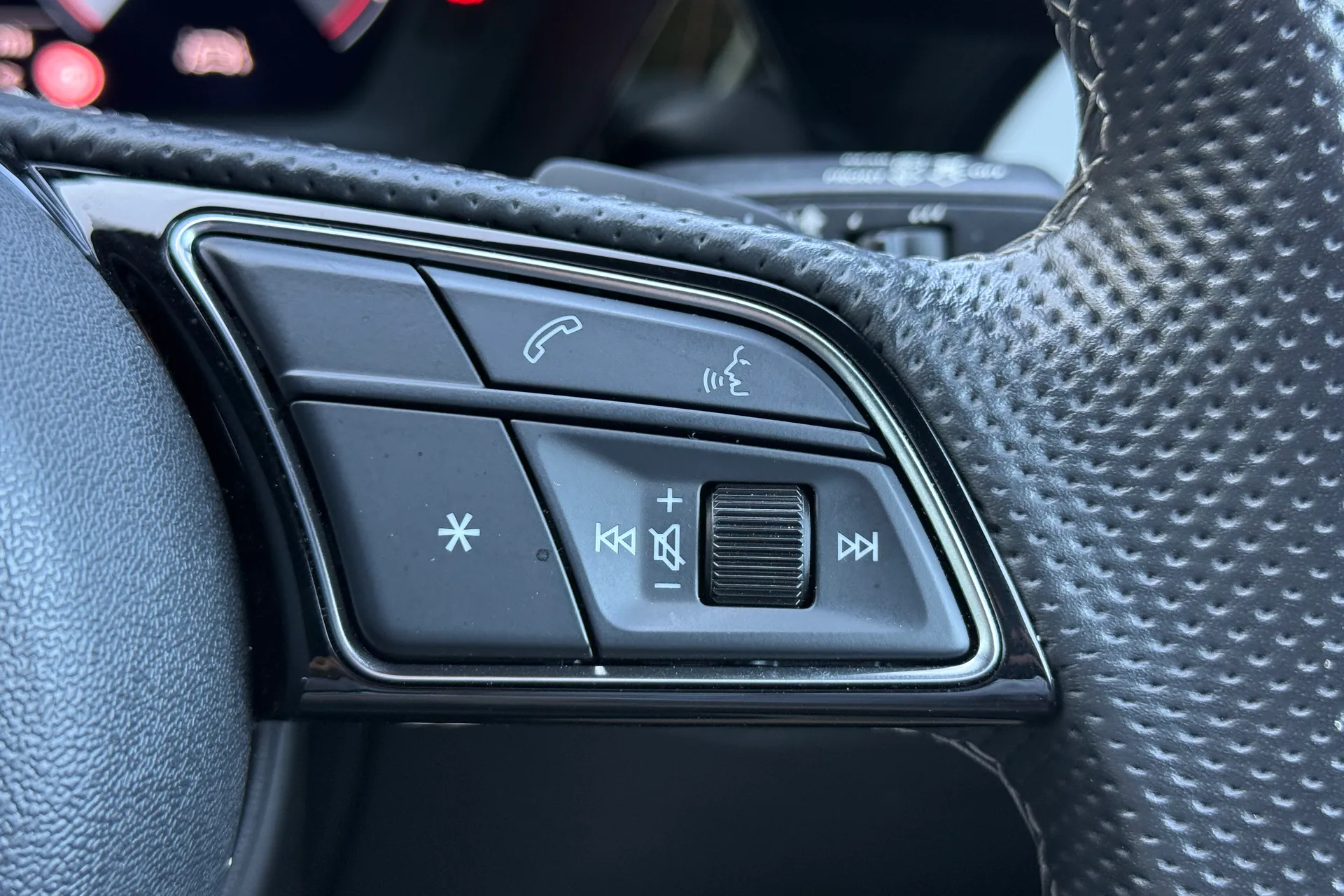 Audi A3 thumbnail image number 22