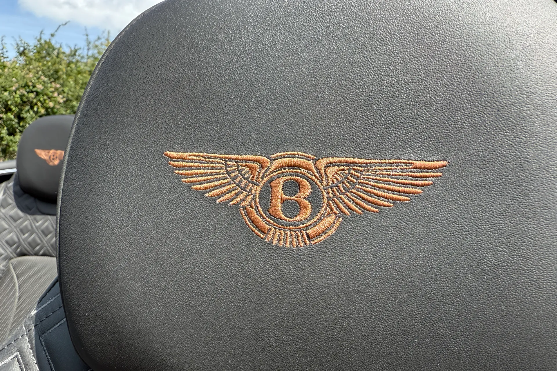 Bentley CONTINENTAL GTC thumbnail image number 28