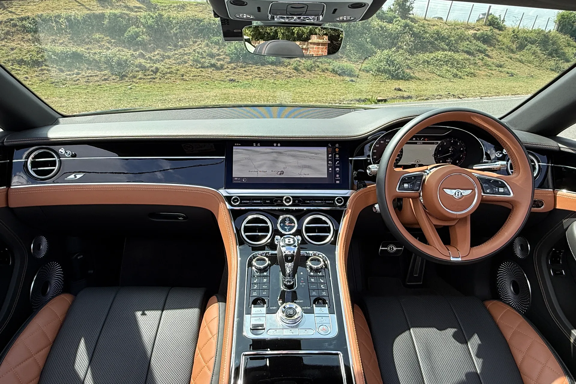 Bentley CONTINENTAL GTC thumbnail image number 32