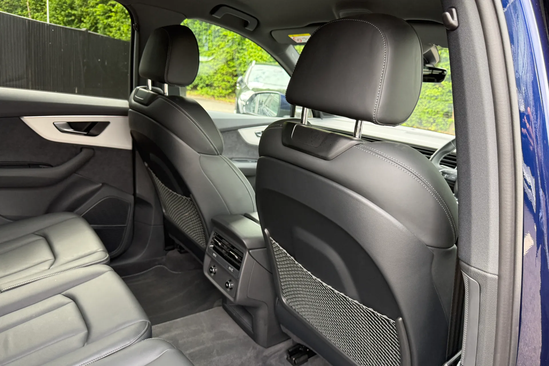 Audi Q7 thumbnail image number 39
