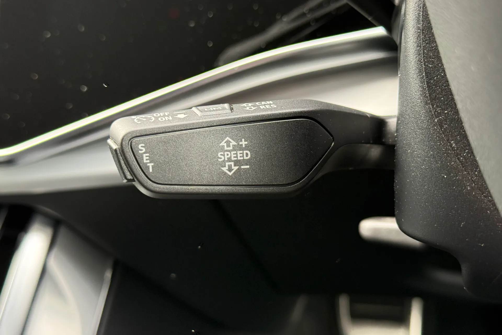 Audi Q7 thumbnail image number 17