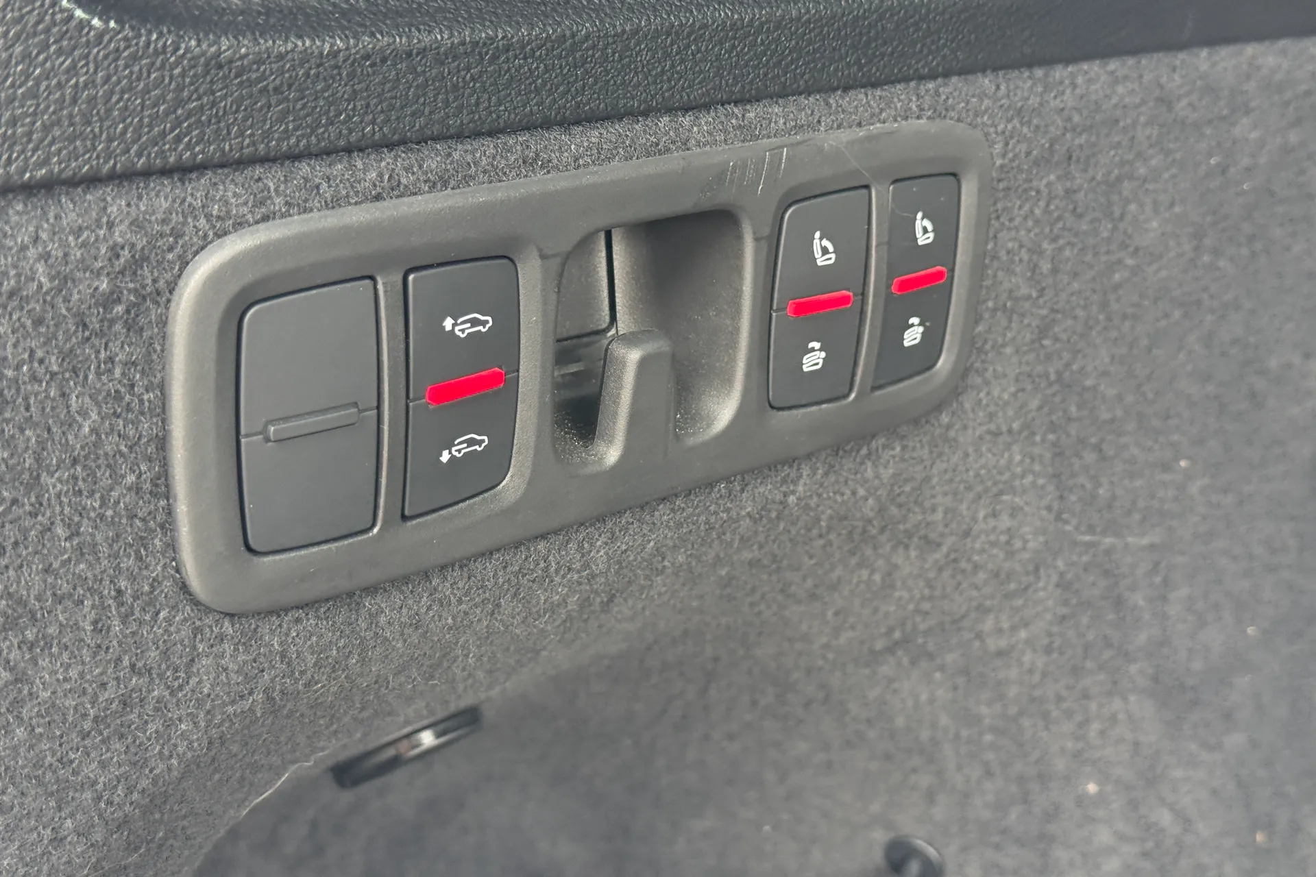 Audi Q7 thumbnail image number 47