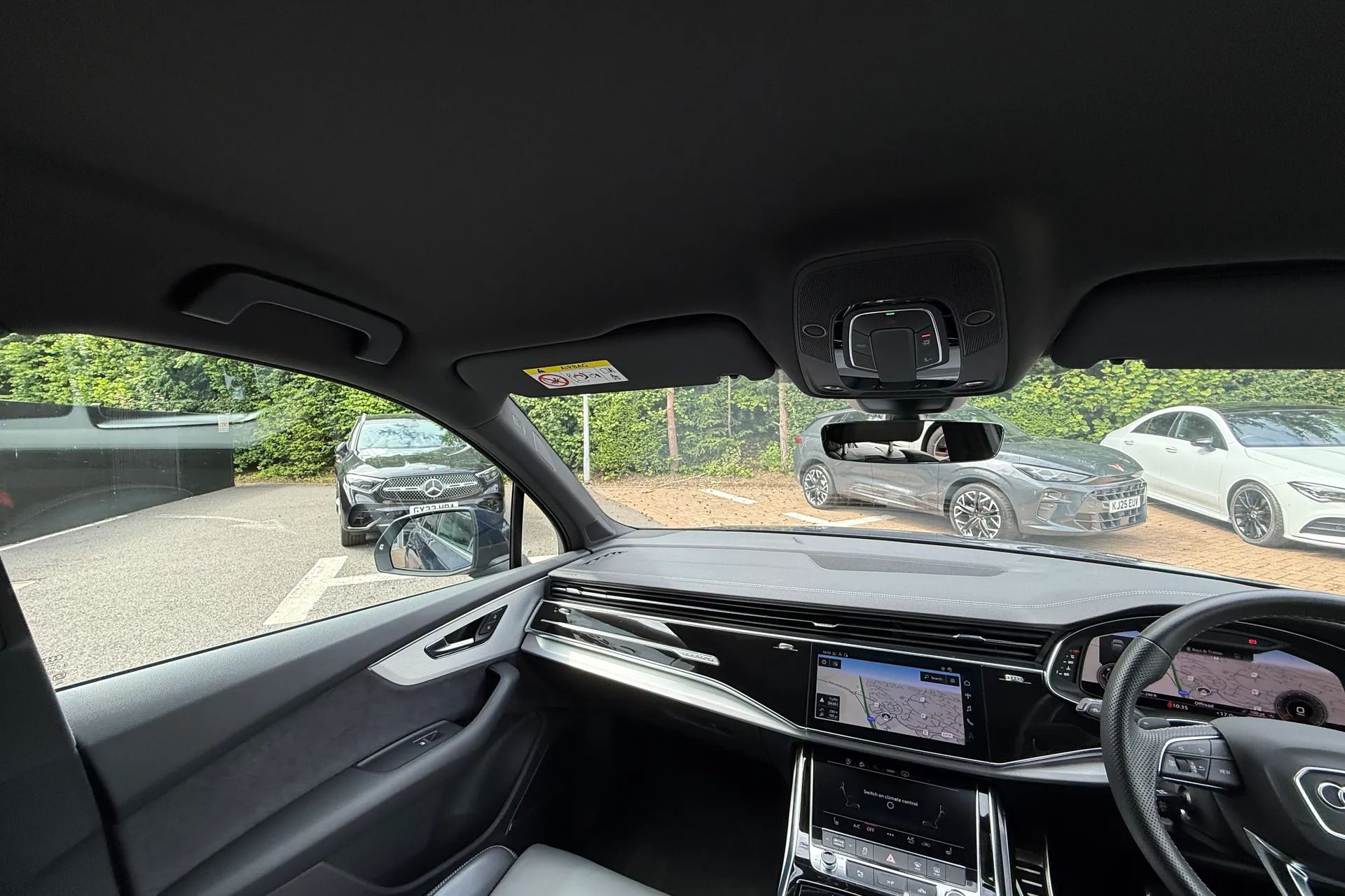 Audi Q7 thumbnail image number 41