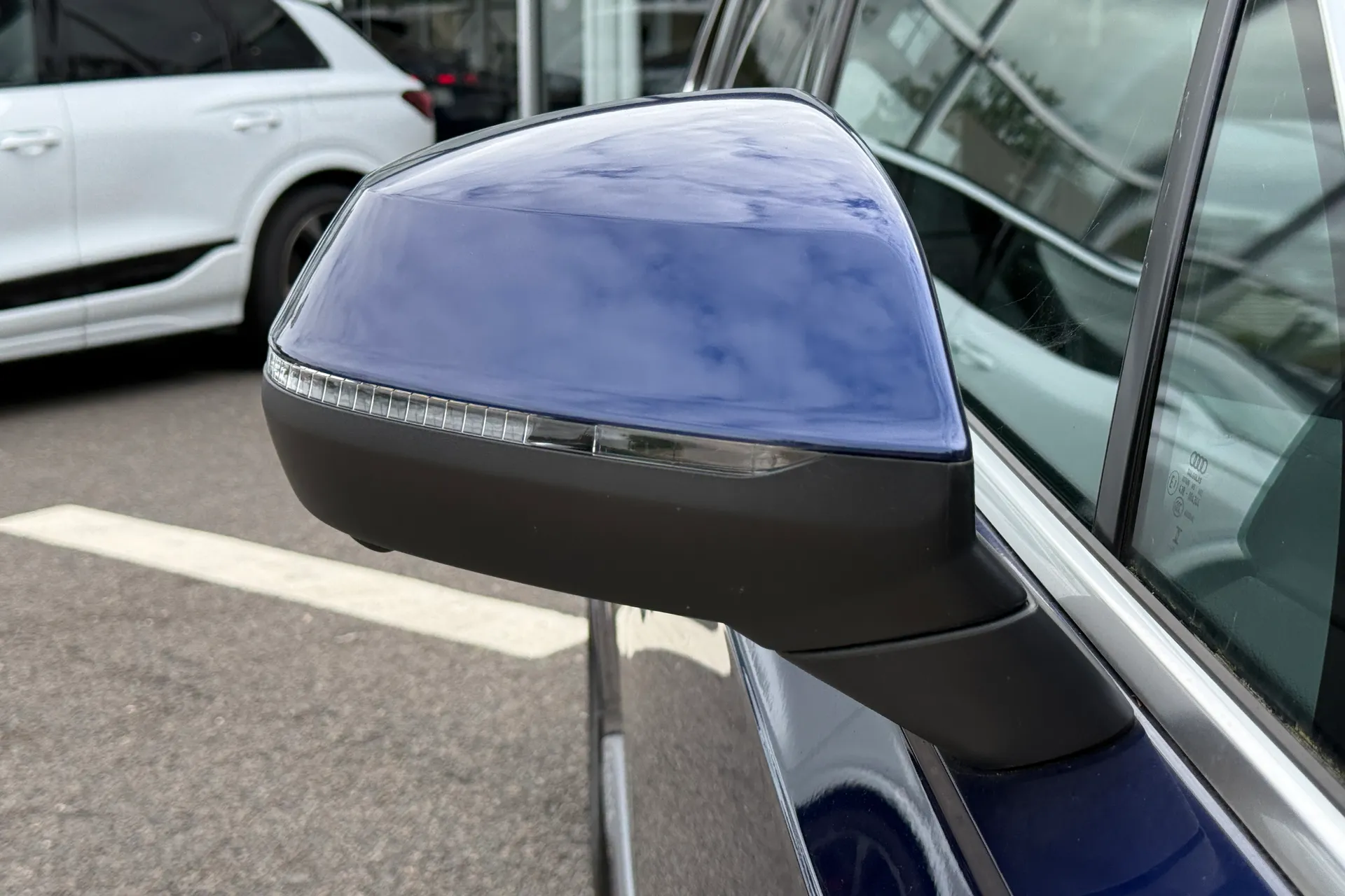Audi Q7 thumbnail image number 14