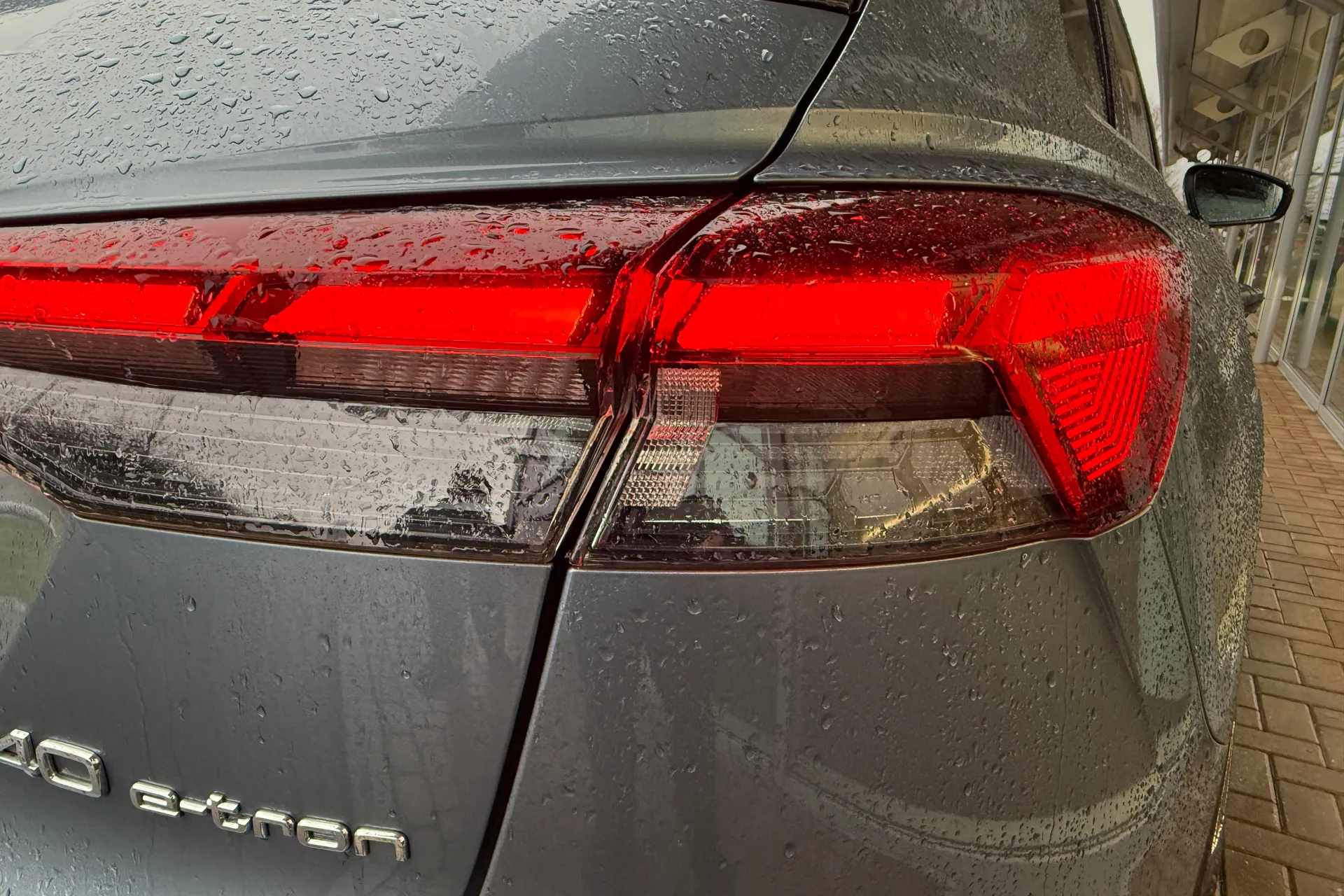 Audi Q4 thumbnail image number 25