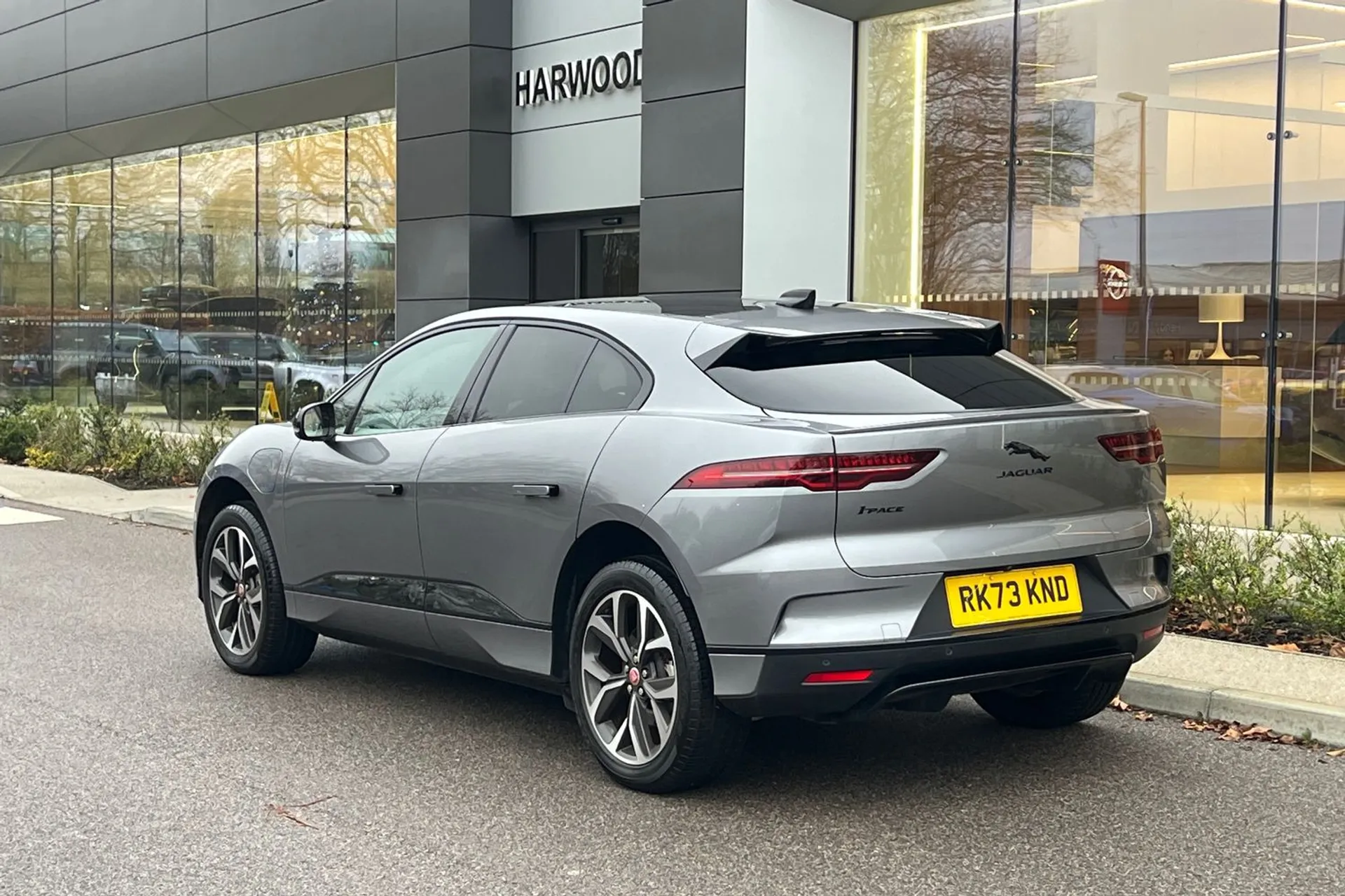 Jaguar I-PACE thumbnail image number 11