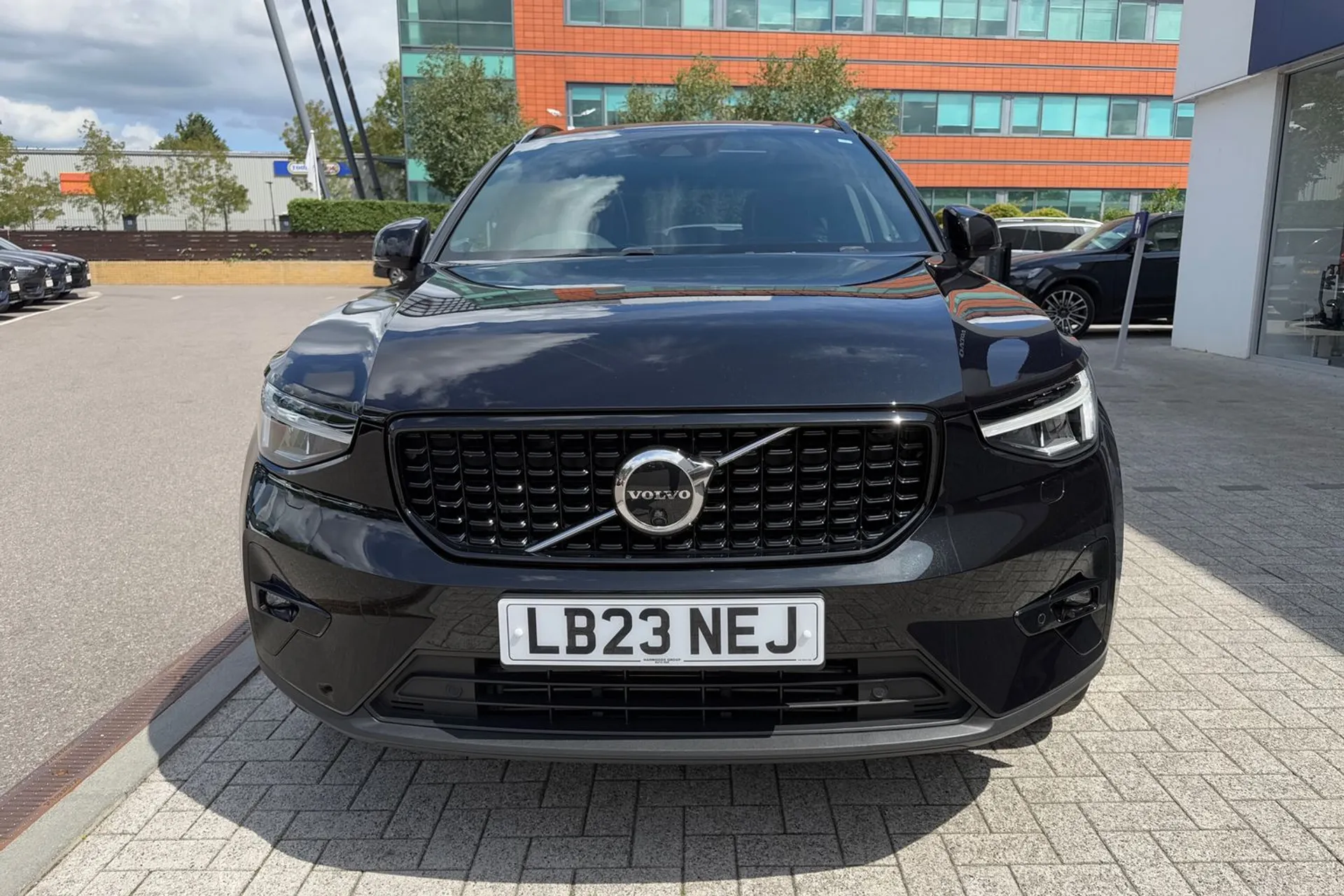 Volvo XC40 thumbnail image number 12
