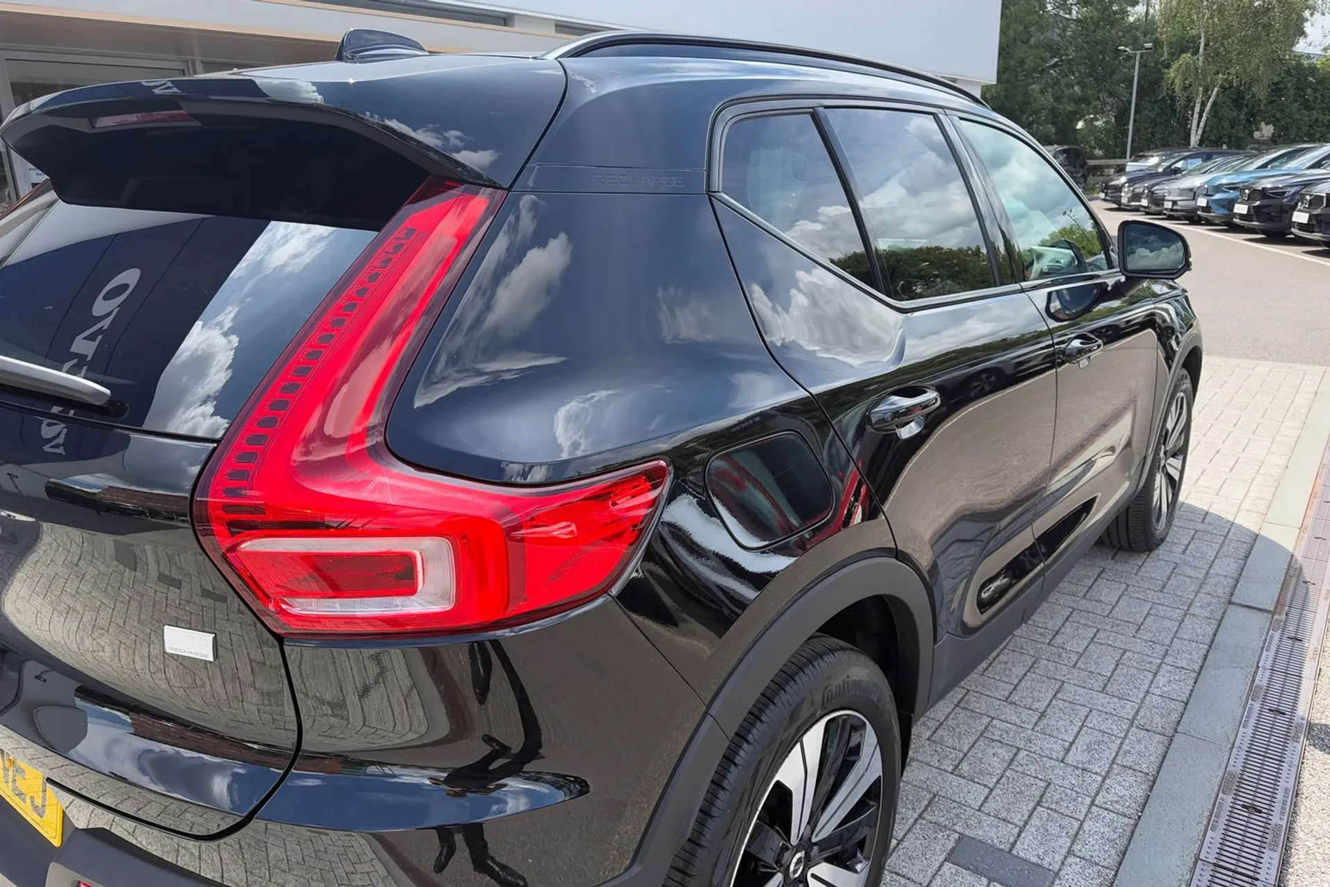 Volvo XC40 thumbnail image number 14