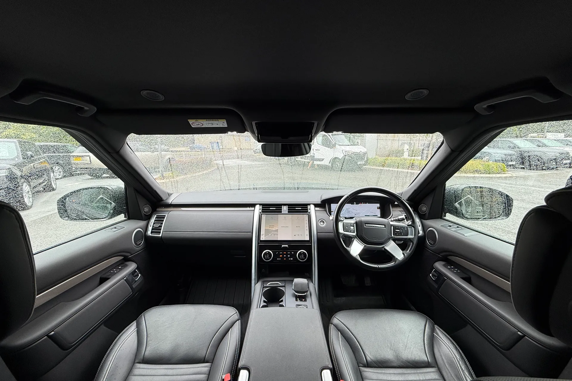 LAND ROVER DISCOVERY thumbnail image number 3