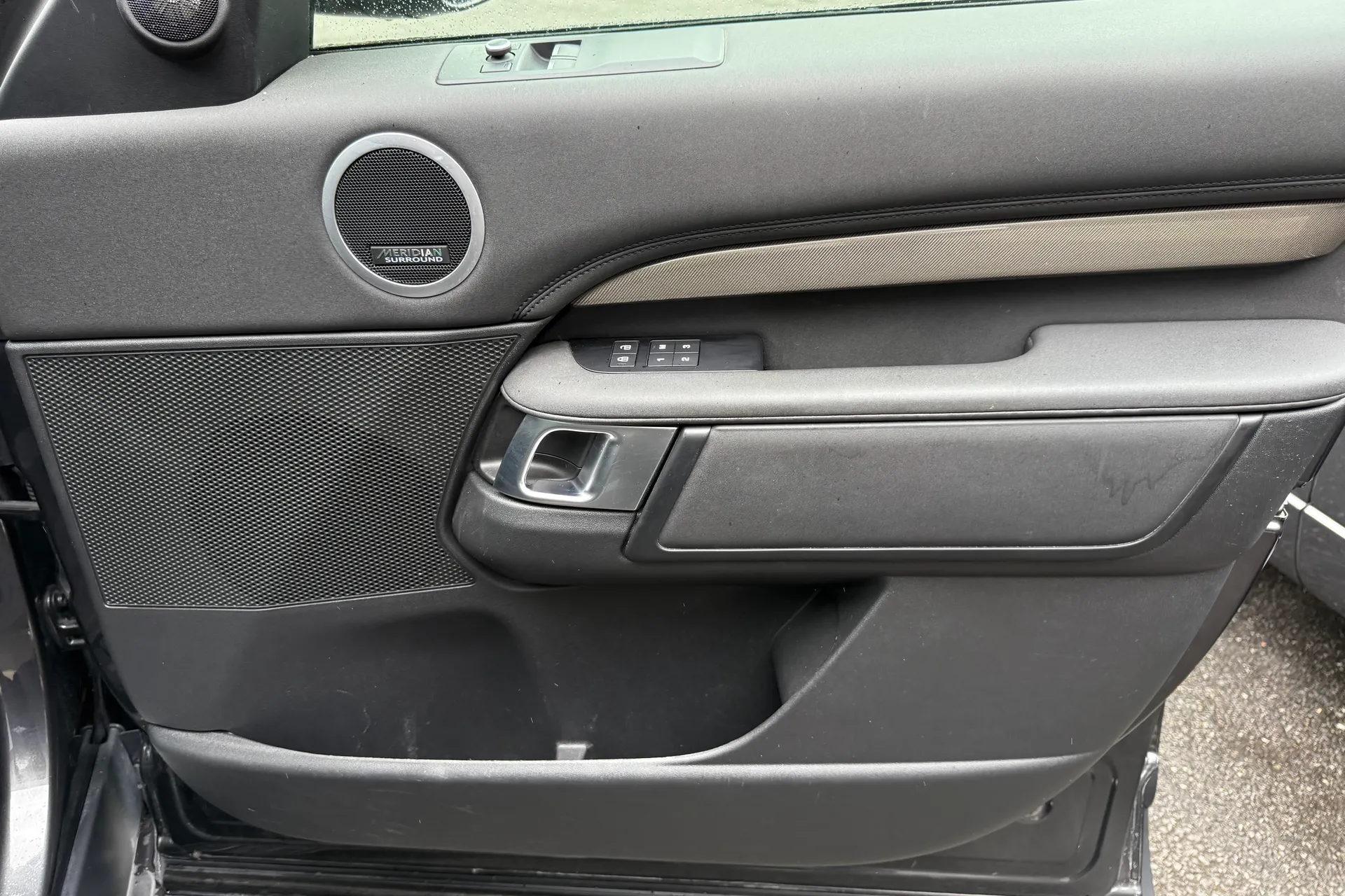 LAND ROVER DISCOVERY thumbnail image number 46