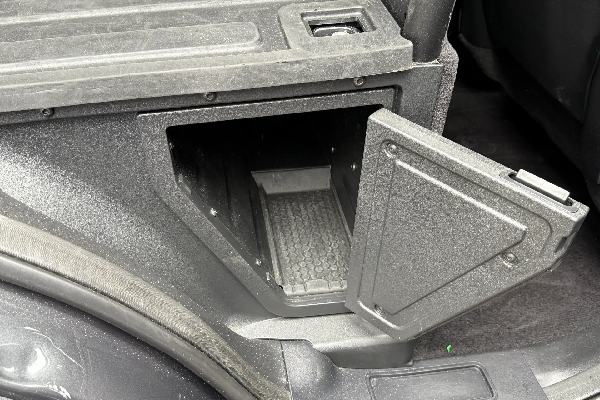 LAND ROVER DISCOVERY thumbnail image number 35