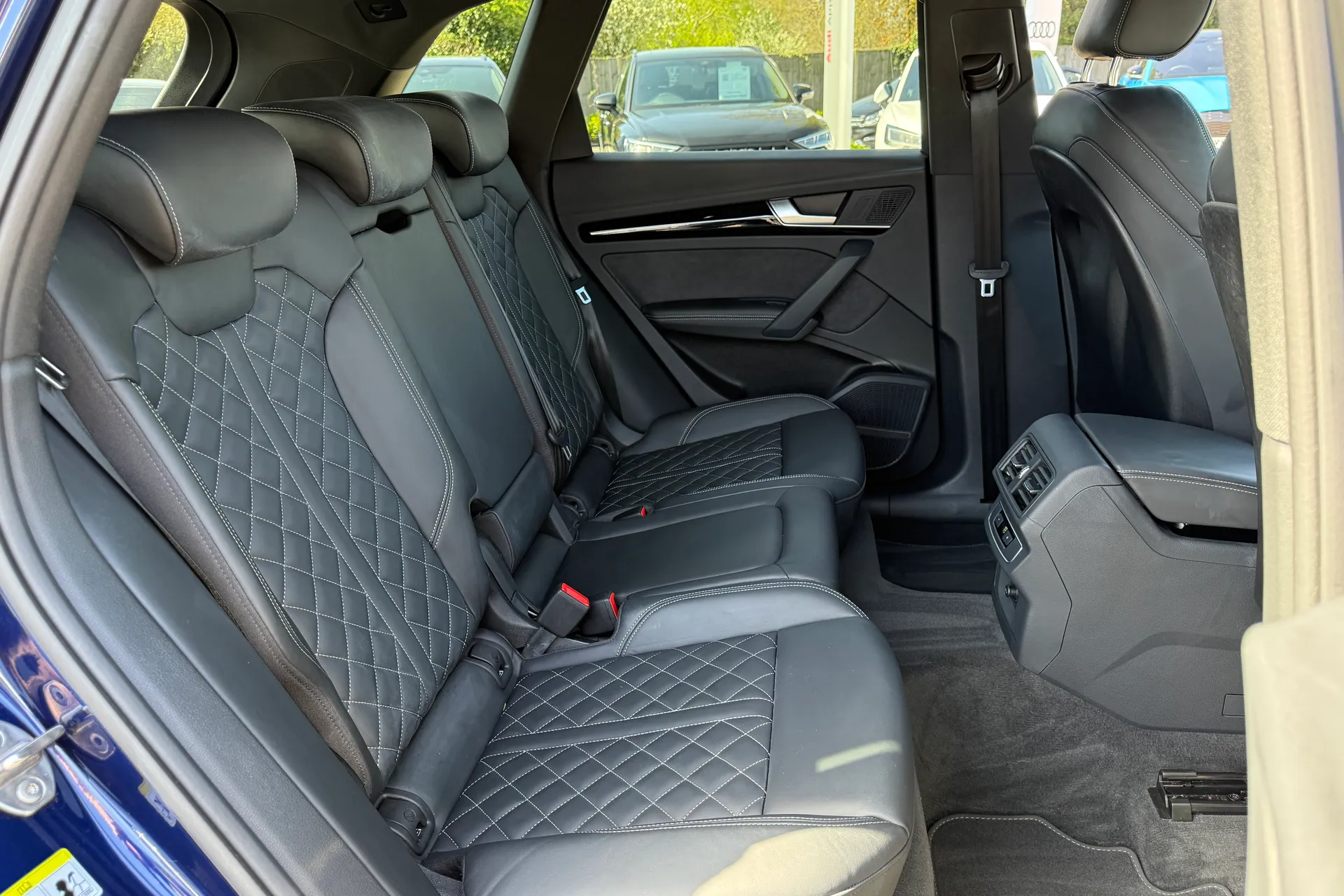 Audi Q5 thumbnail image number 46