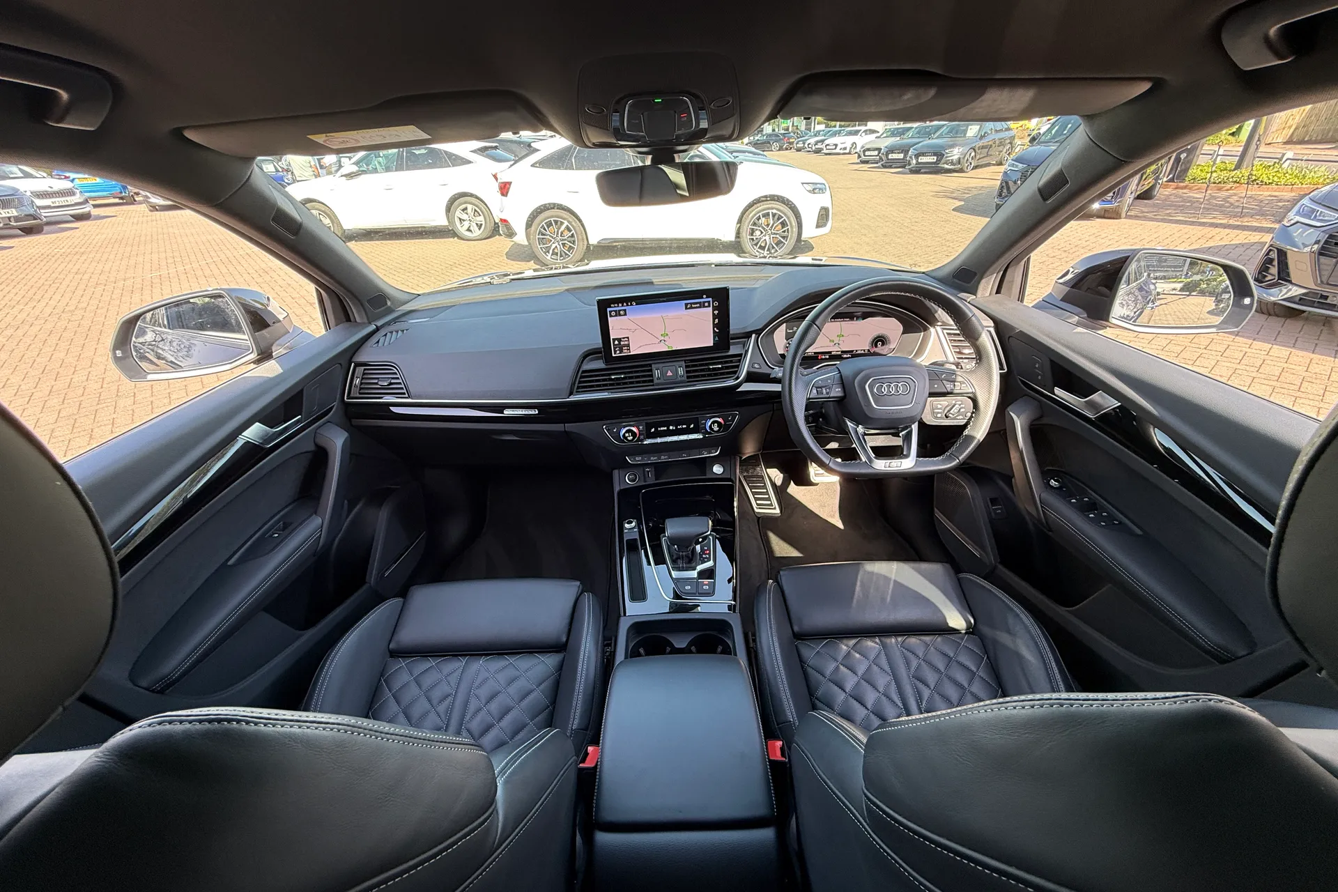 Audi Q5 thumbnail image number 3