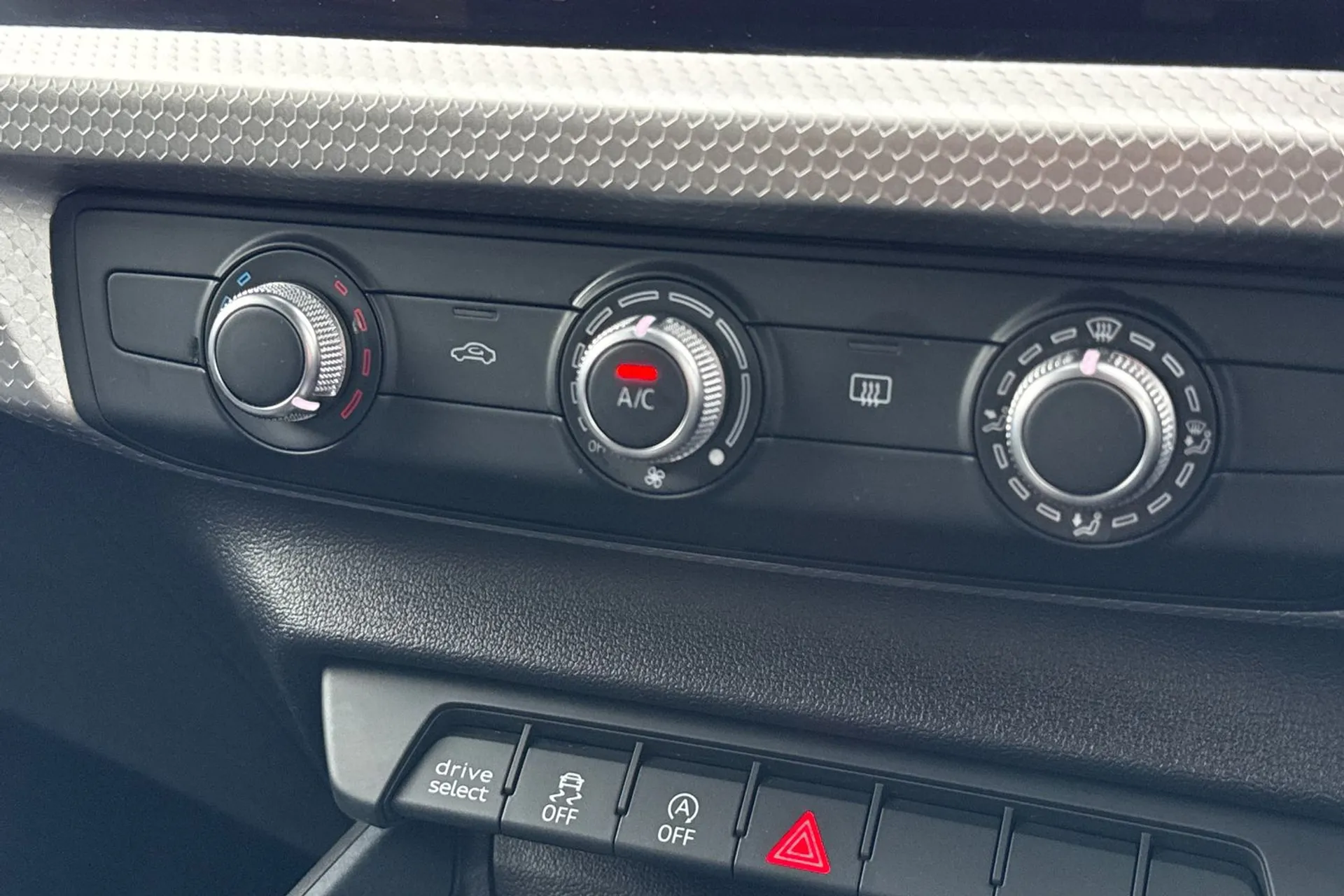 Audi A1 thumbnail image number 14