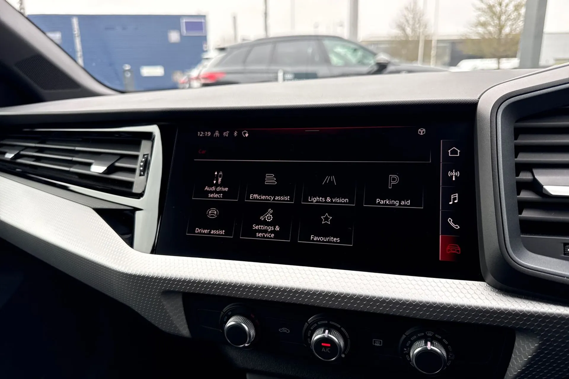 Audi A1 thumbnail image number 27