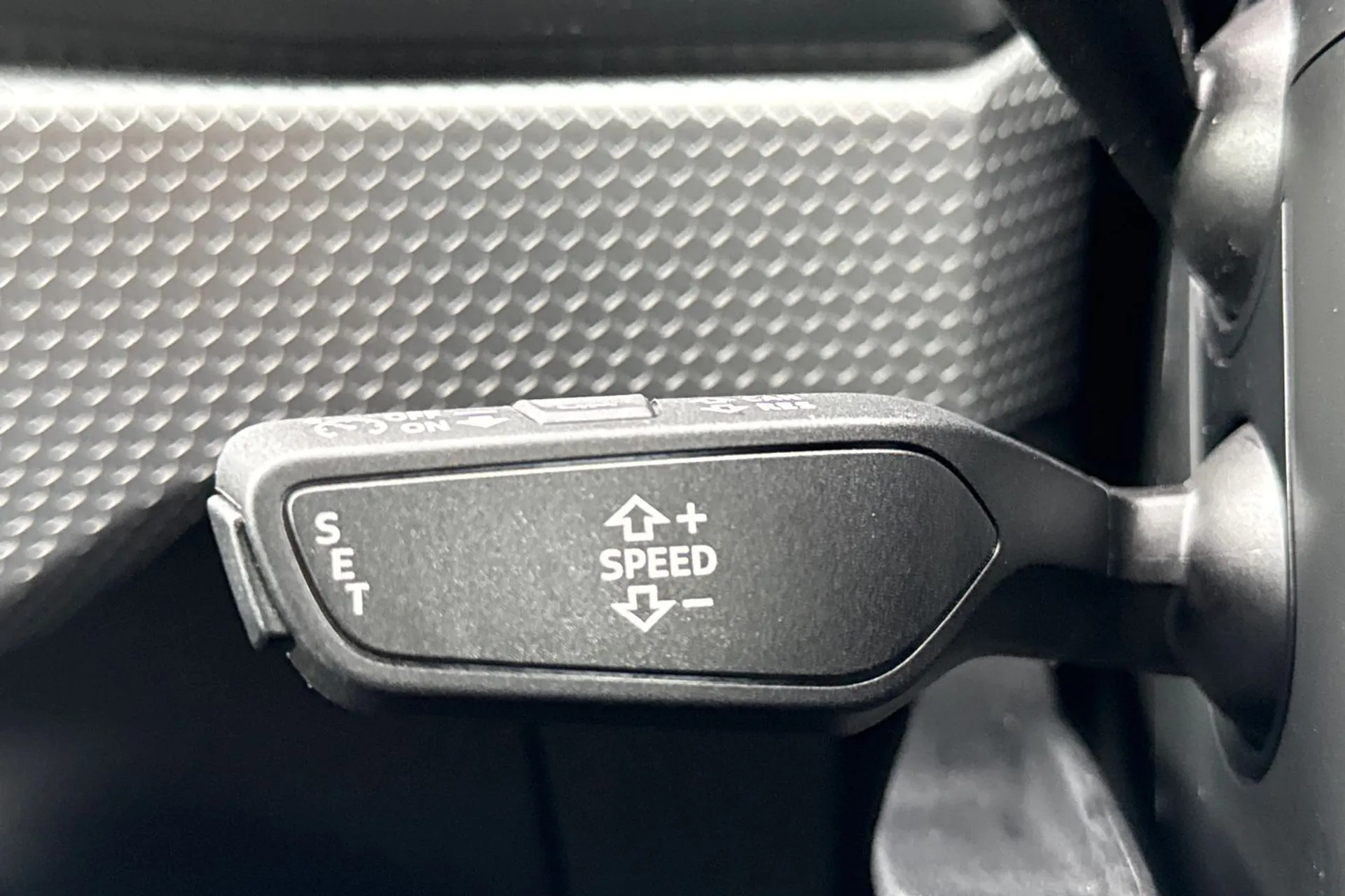 Audi A1 thumbnail image number 43