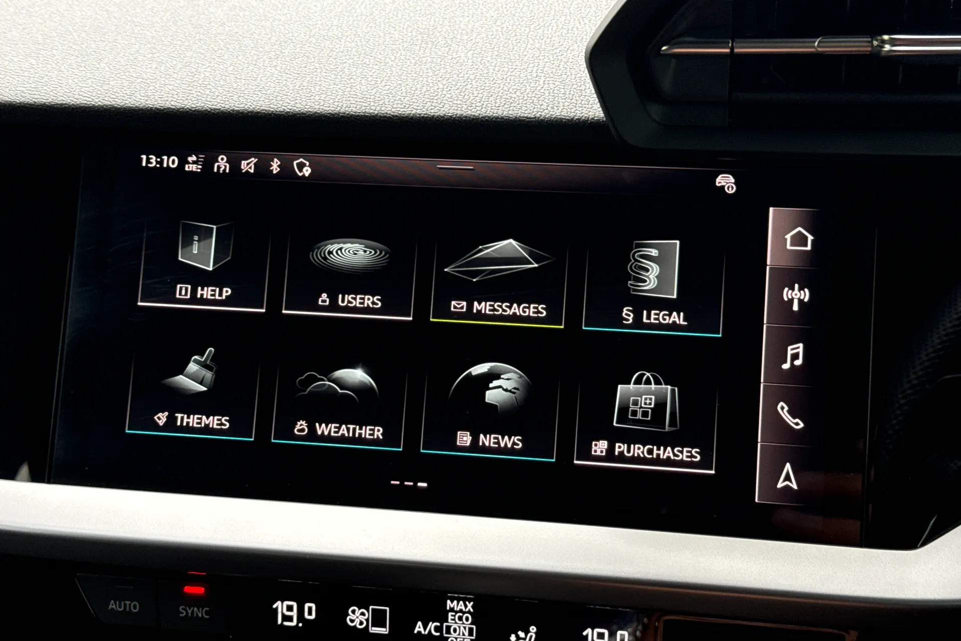 Audi A3 thumbnail image number 18