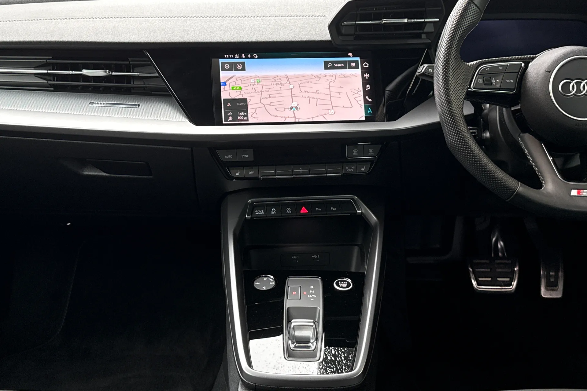 Audi A3 thumbnail image number 32
