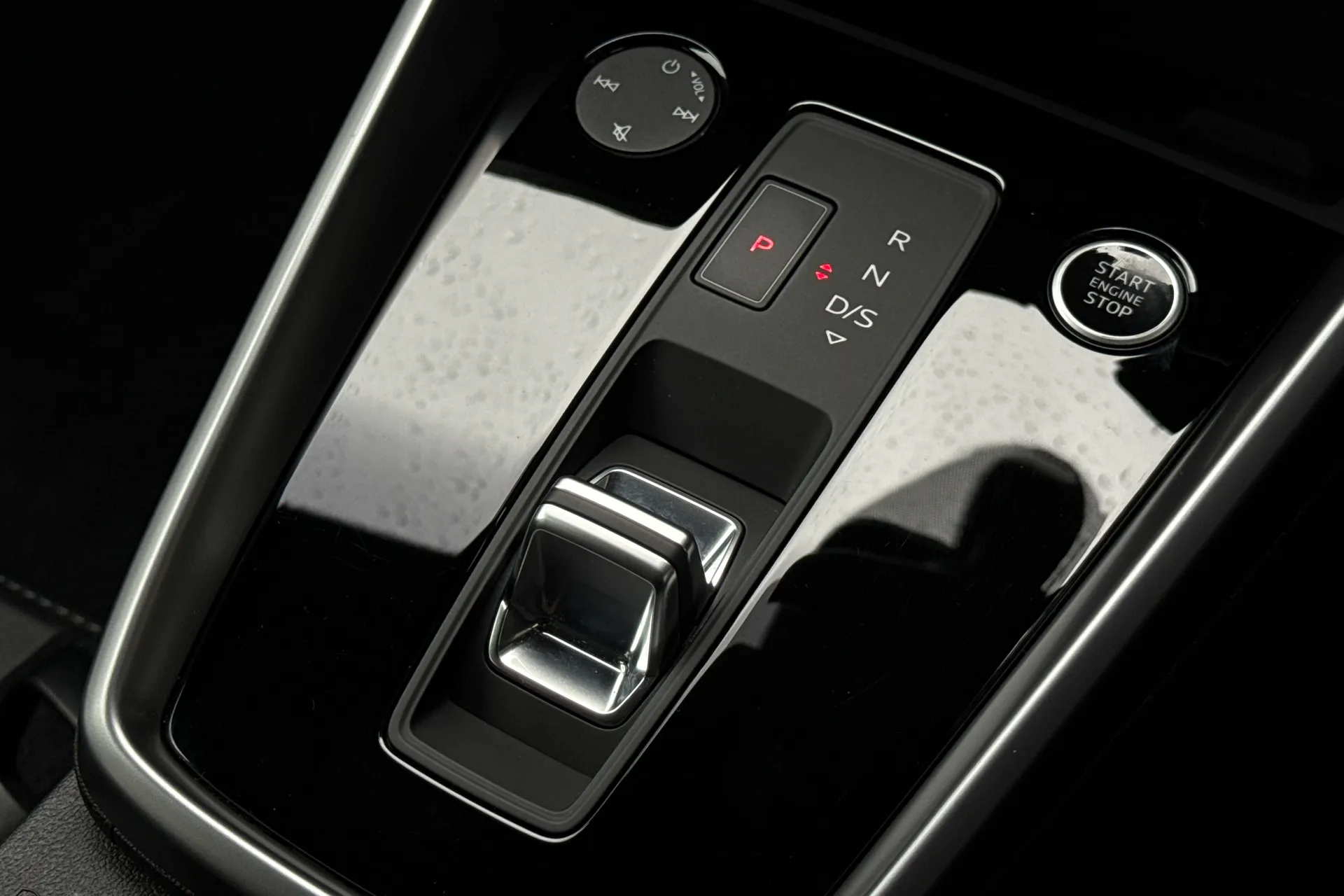 Audi A3 thumbnail image number 22