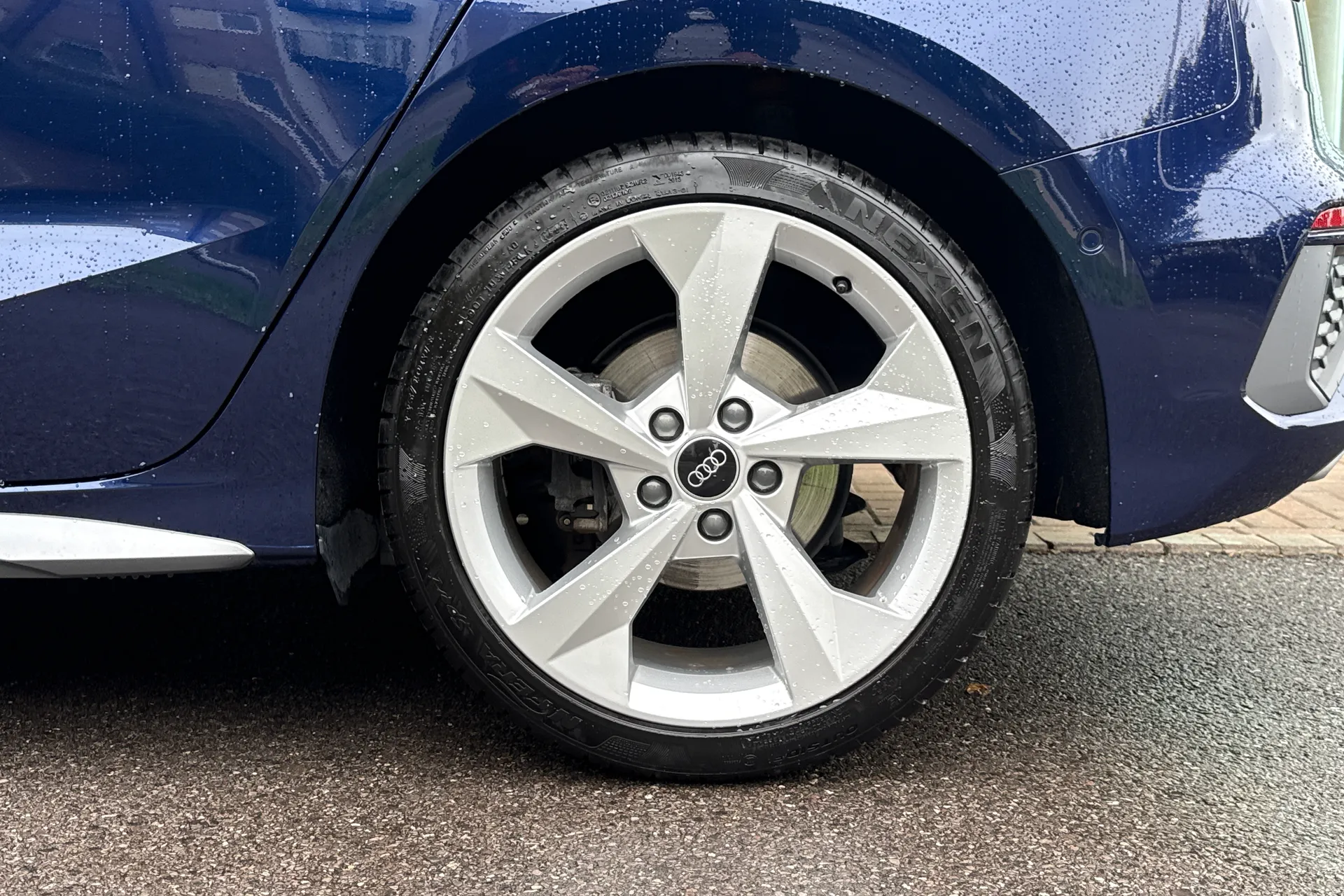 Audi A3 thumbnail image number 45