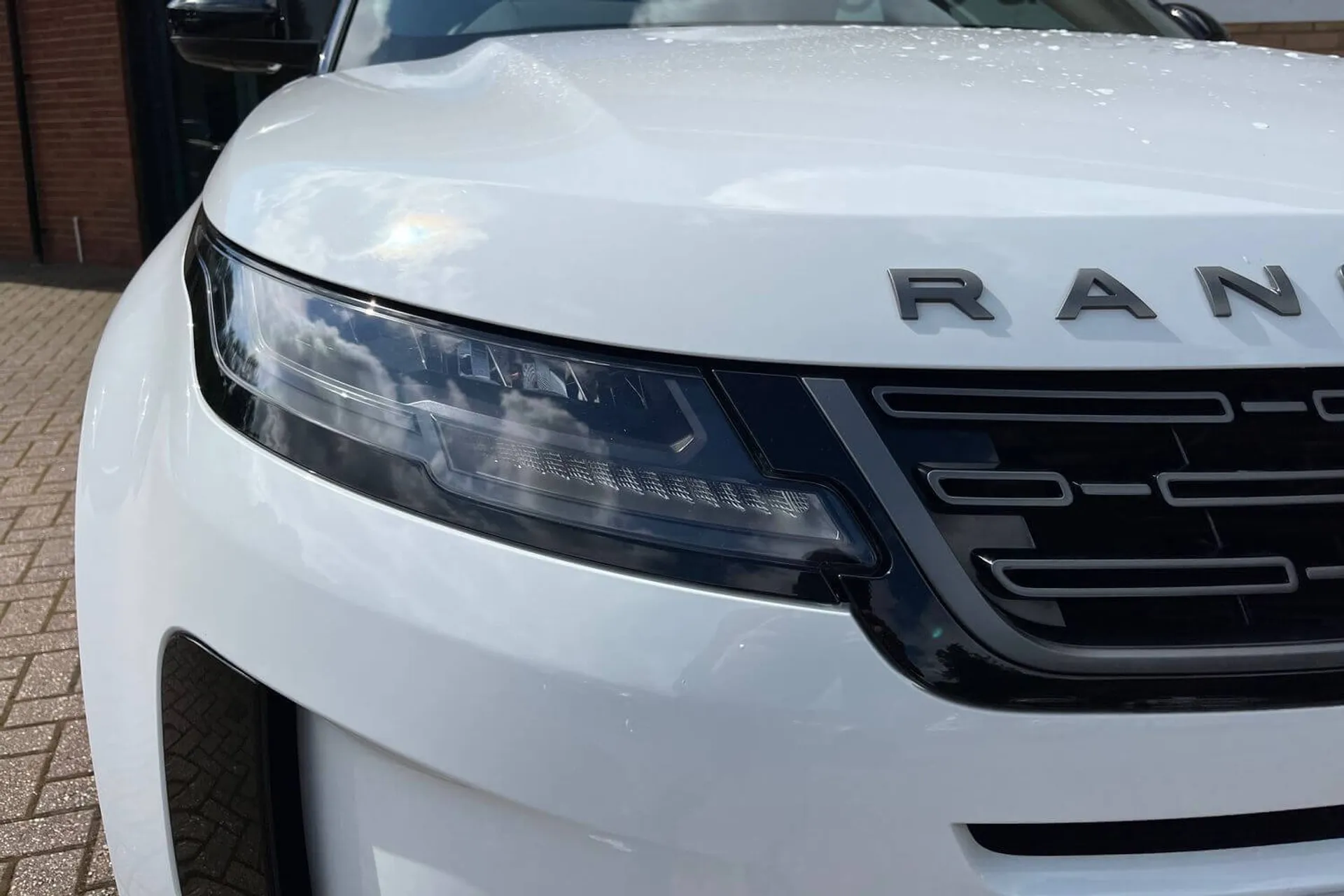 LAND ROVER RANGE ROVER EVOQUE thumbnail image number 20