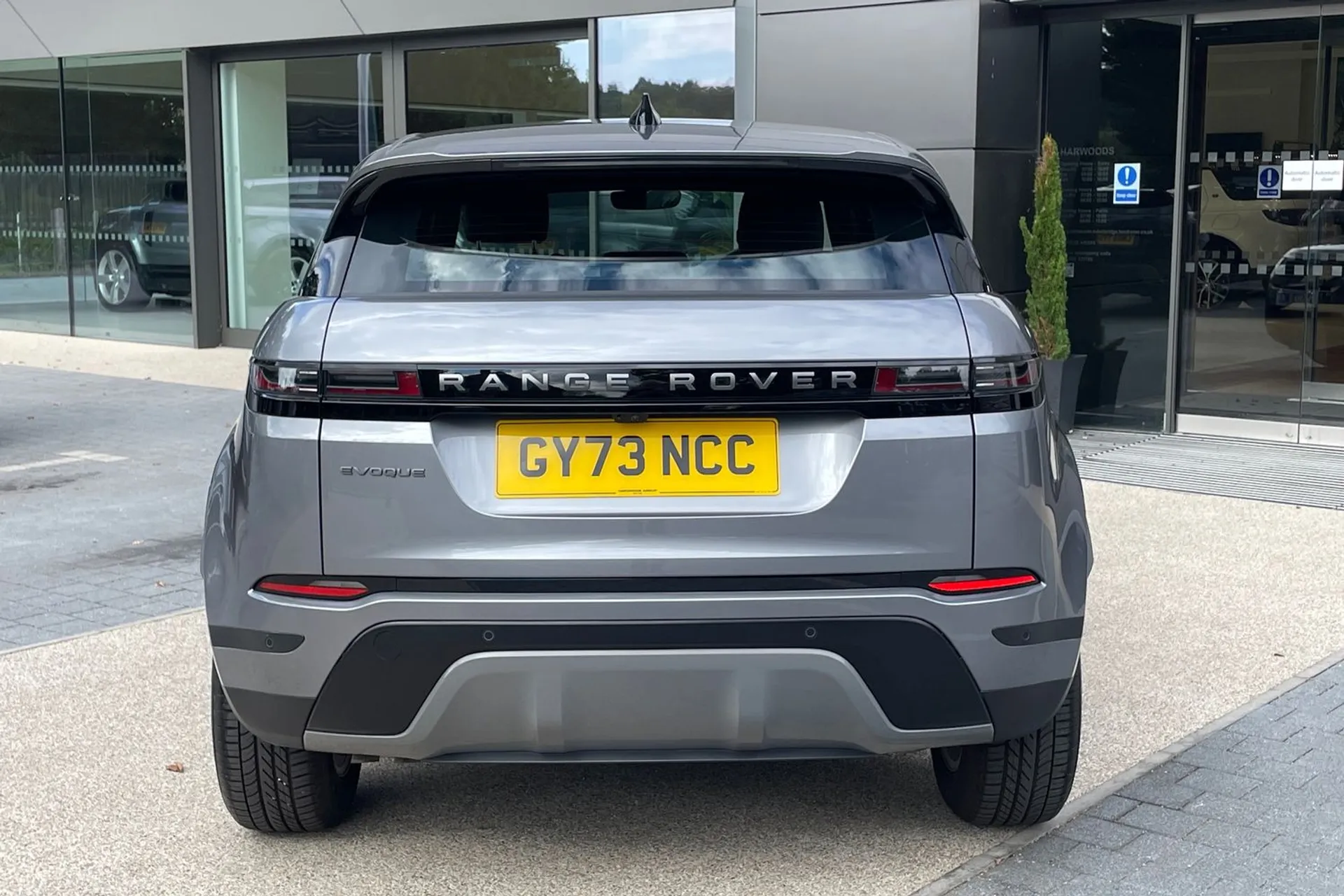 LAND ROVER RANGE ROVER EVOQUE thumbnail image number 6