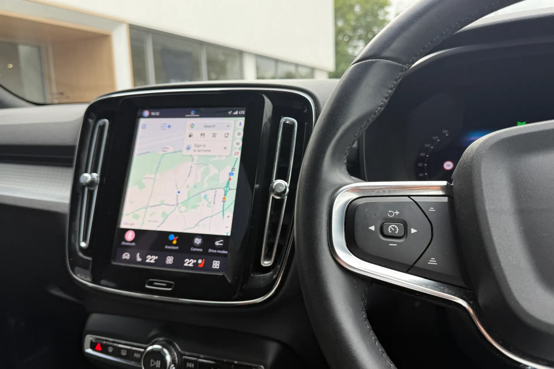 Volvo XC40 thumbnail image number 35