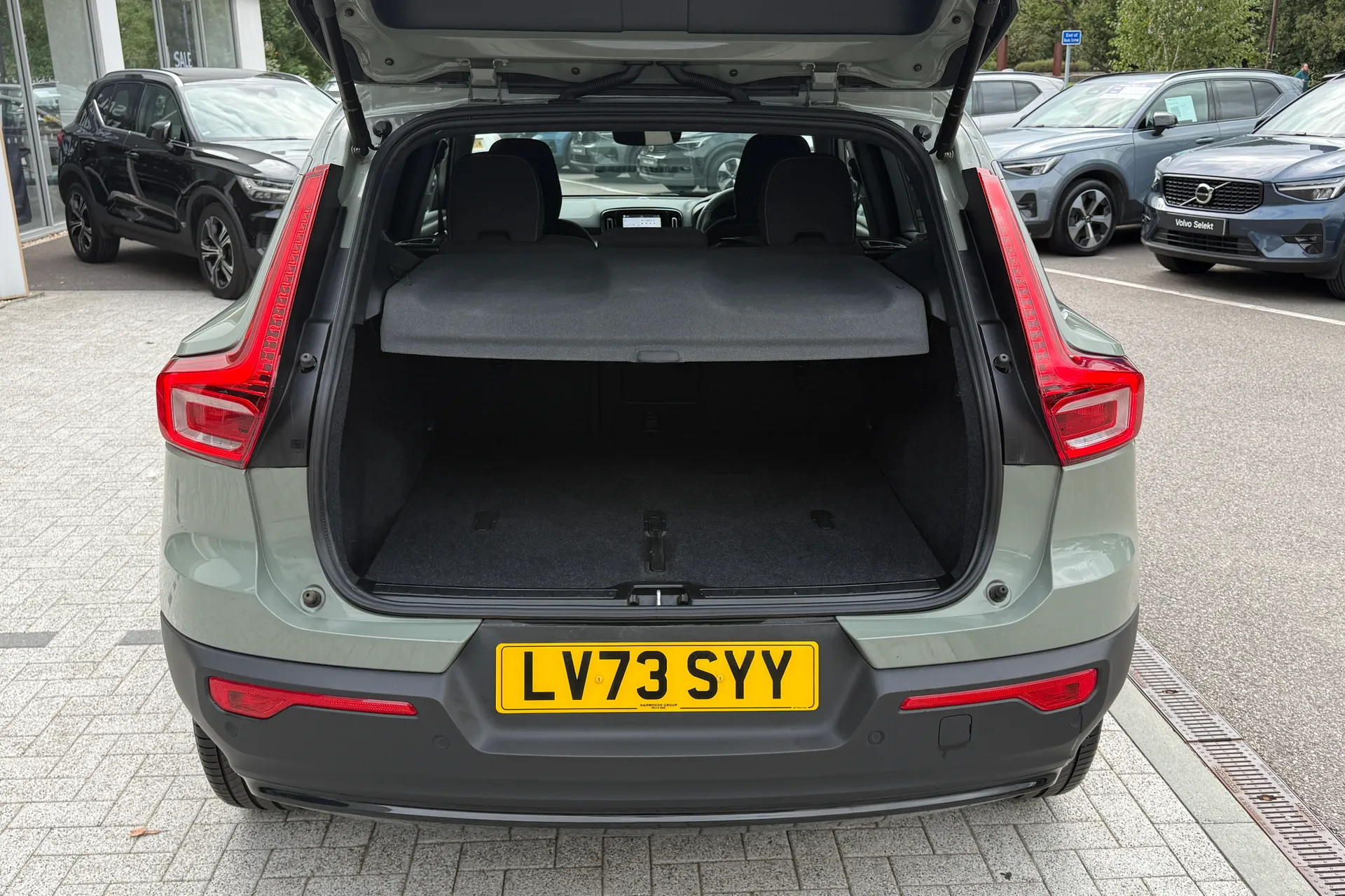 Volvo XC40 thumbnail image number 20