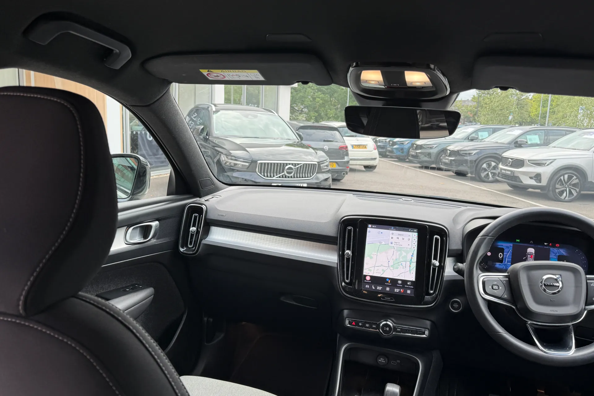 Volvo XC40 thumbnail image number 31
