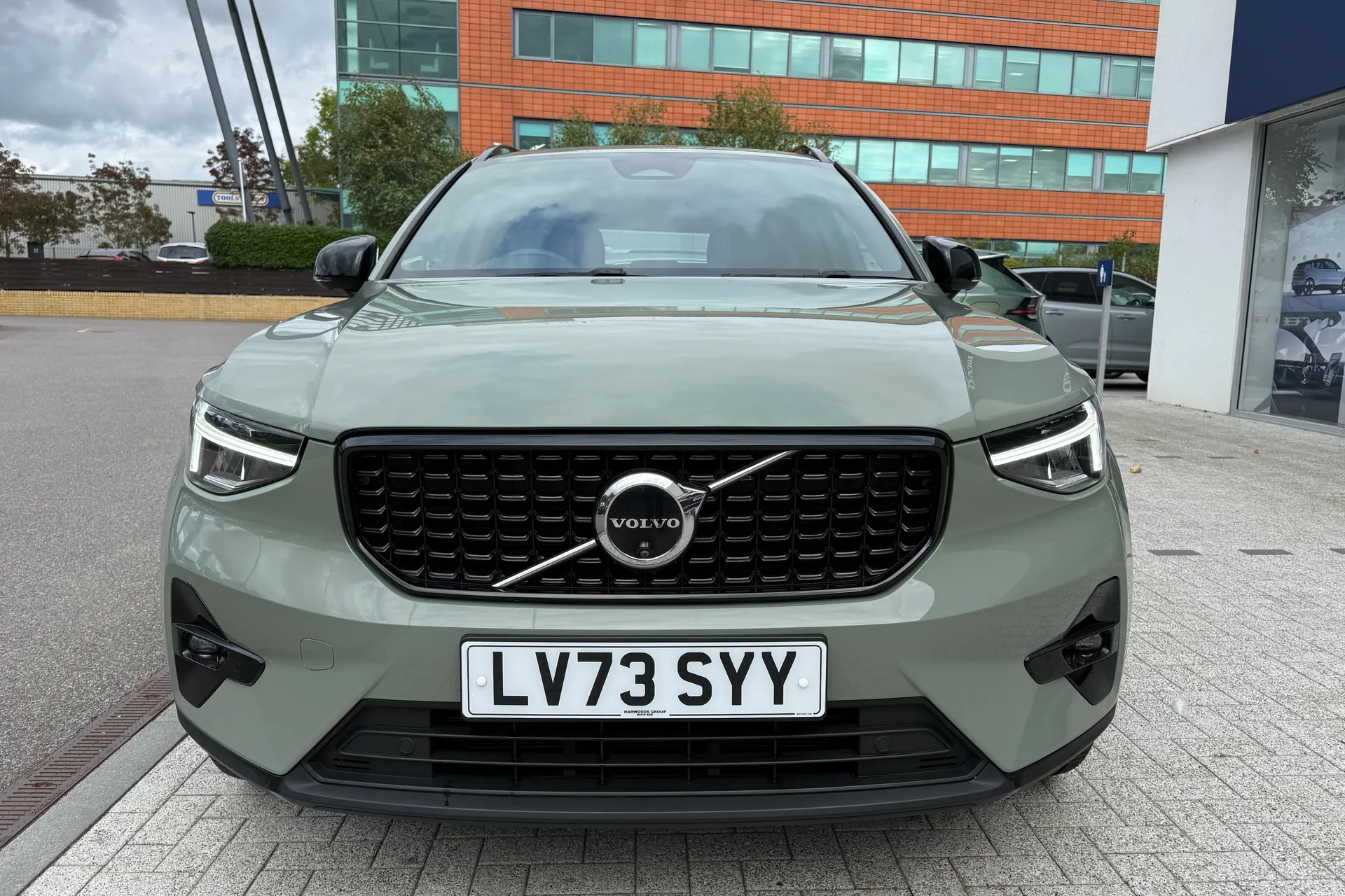 Volvo XC40 thumbnail image number 13
