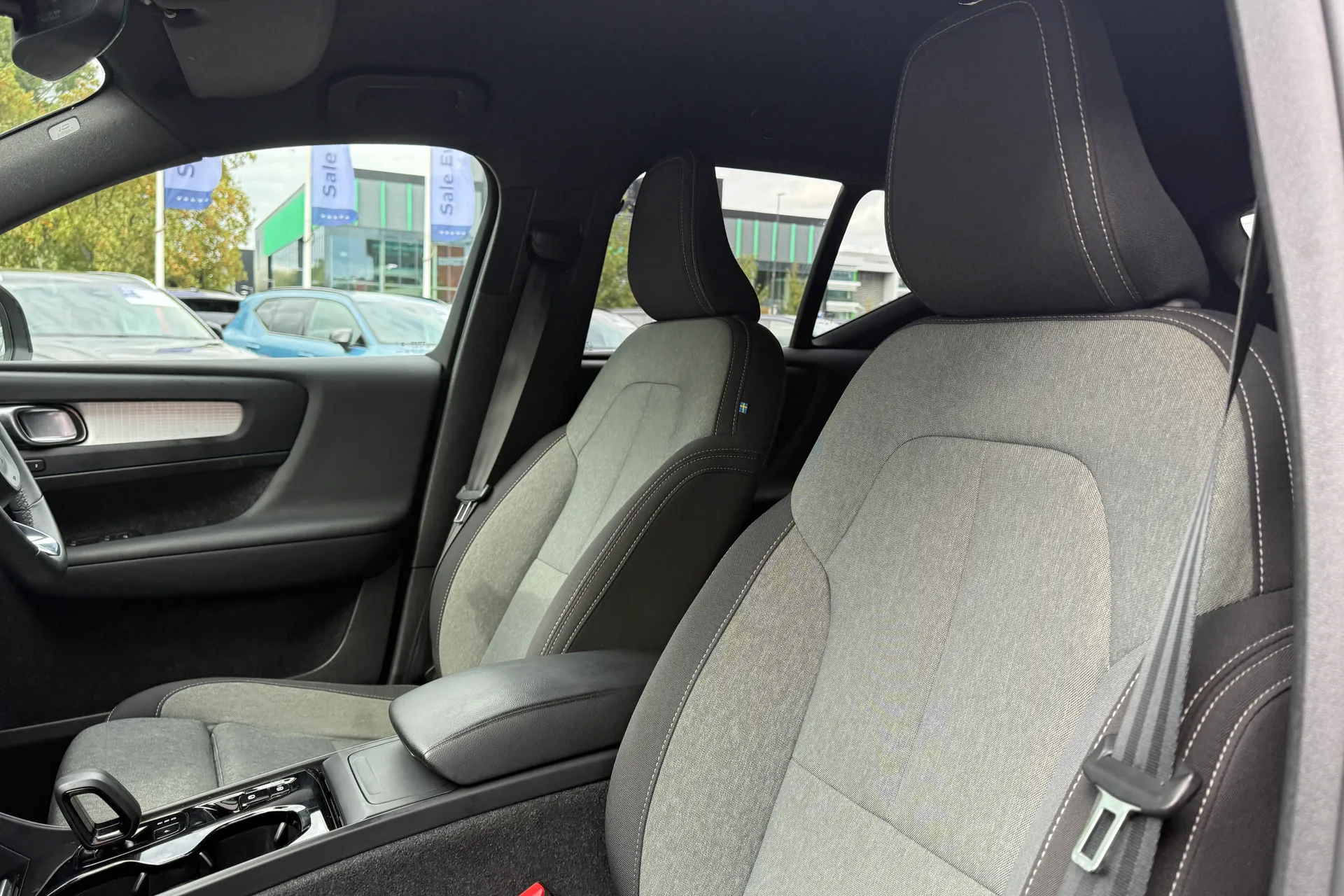 Volvo XC40 thumbnail image number 28