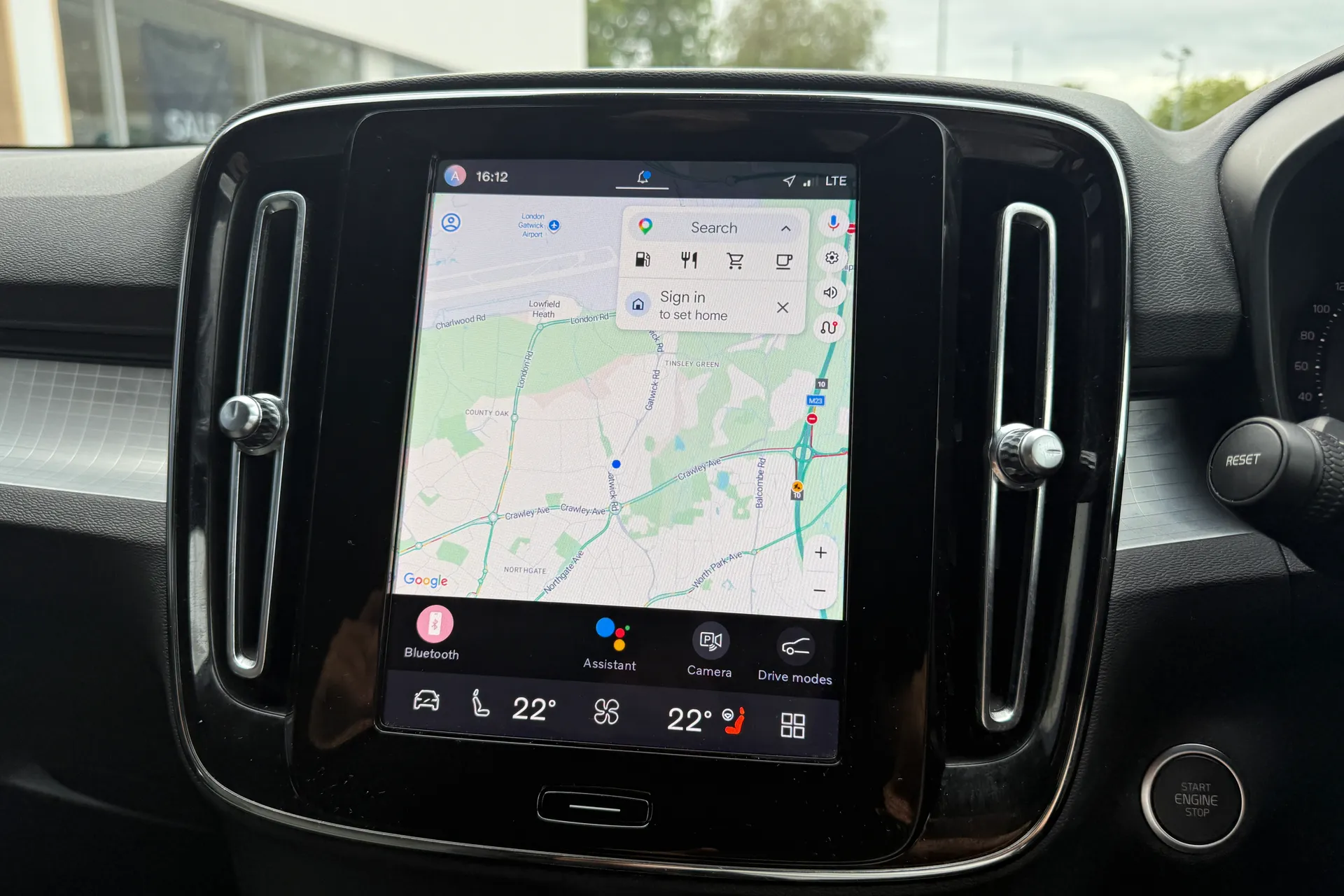 Volvo XC40 thumbnail image number 5