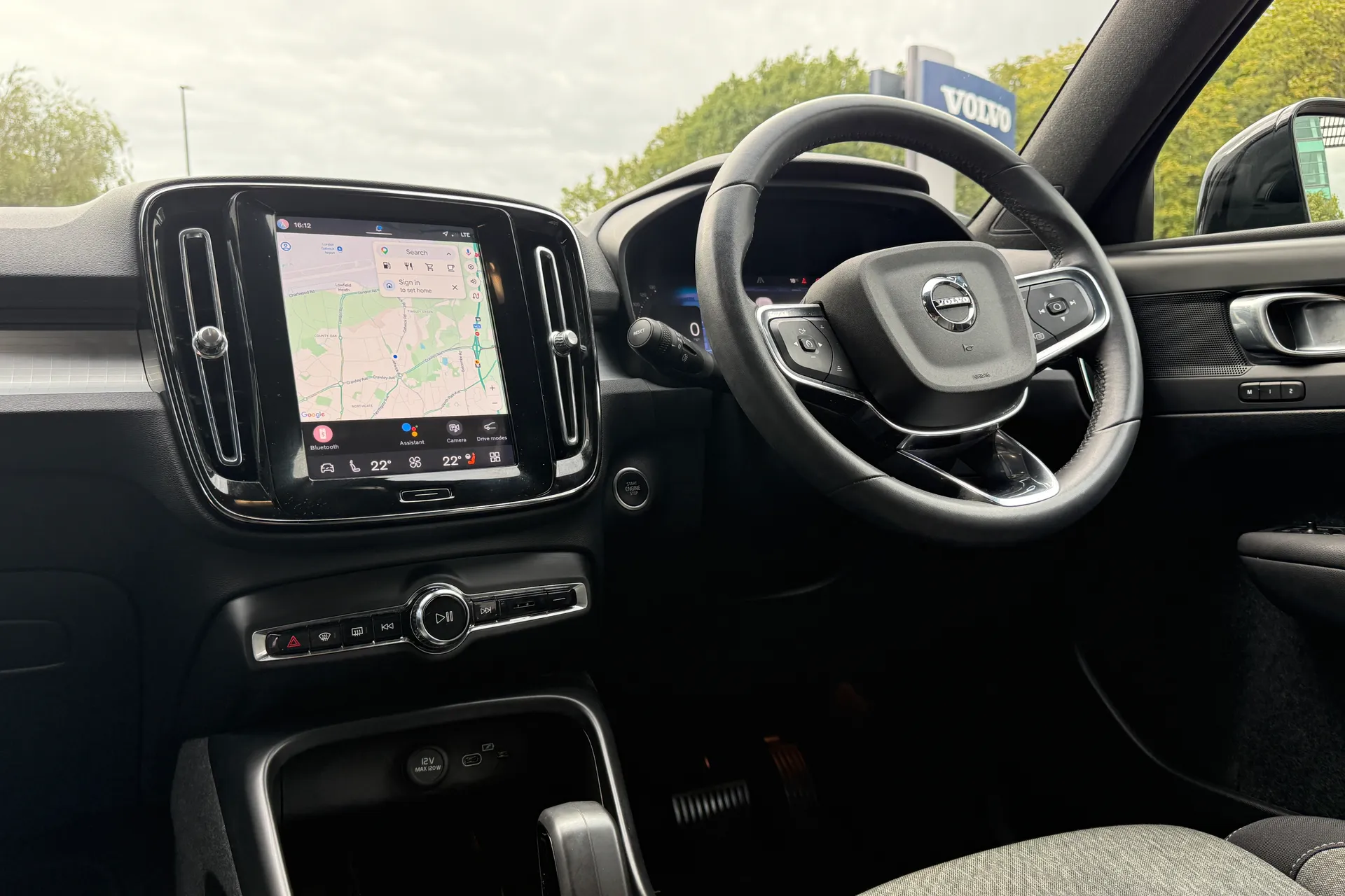 Volvo XC40 thumbnail image number 34