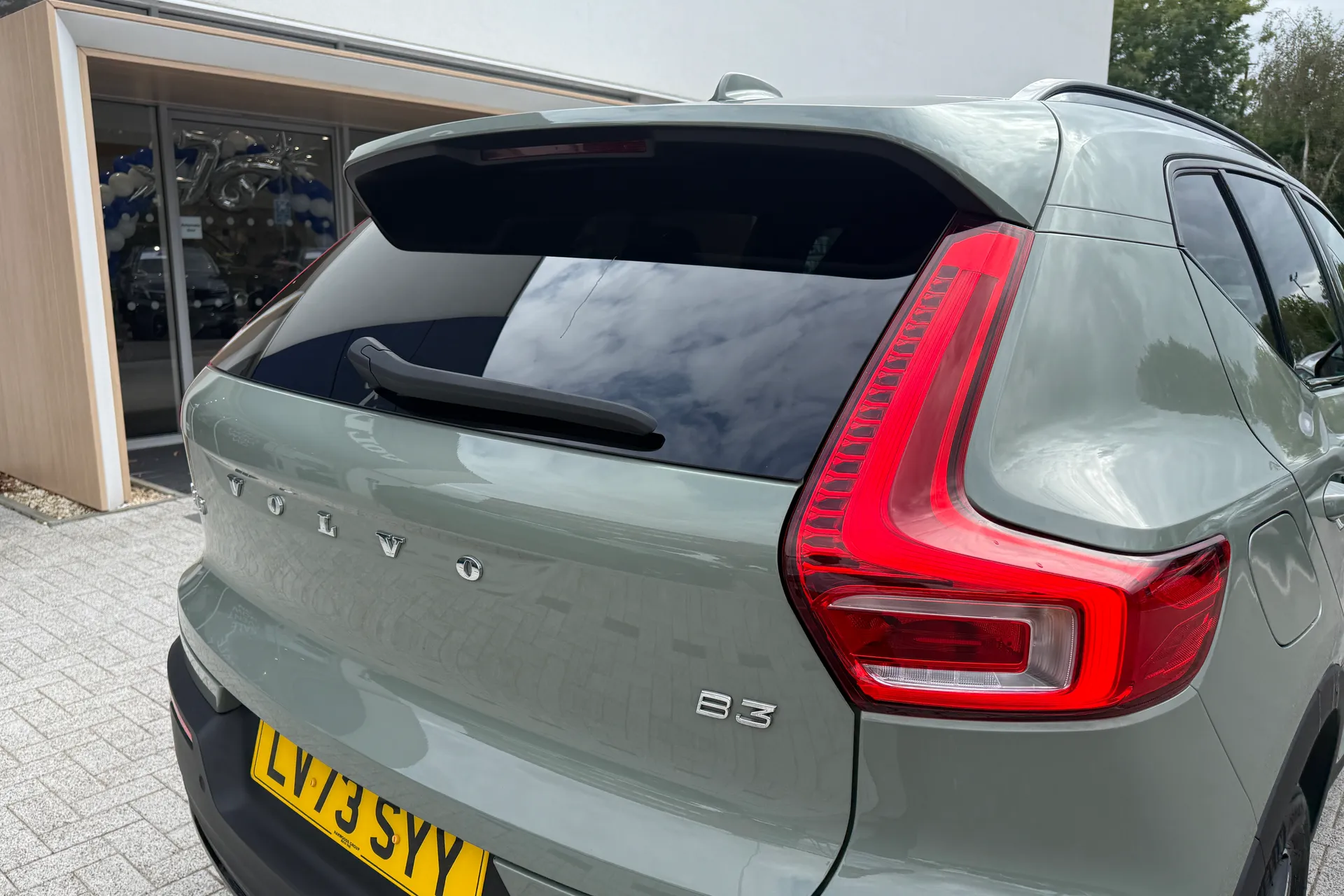 Volvo XC40 thumbnail image number 18