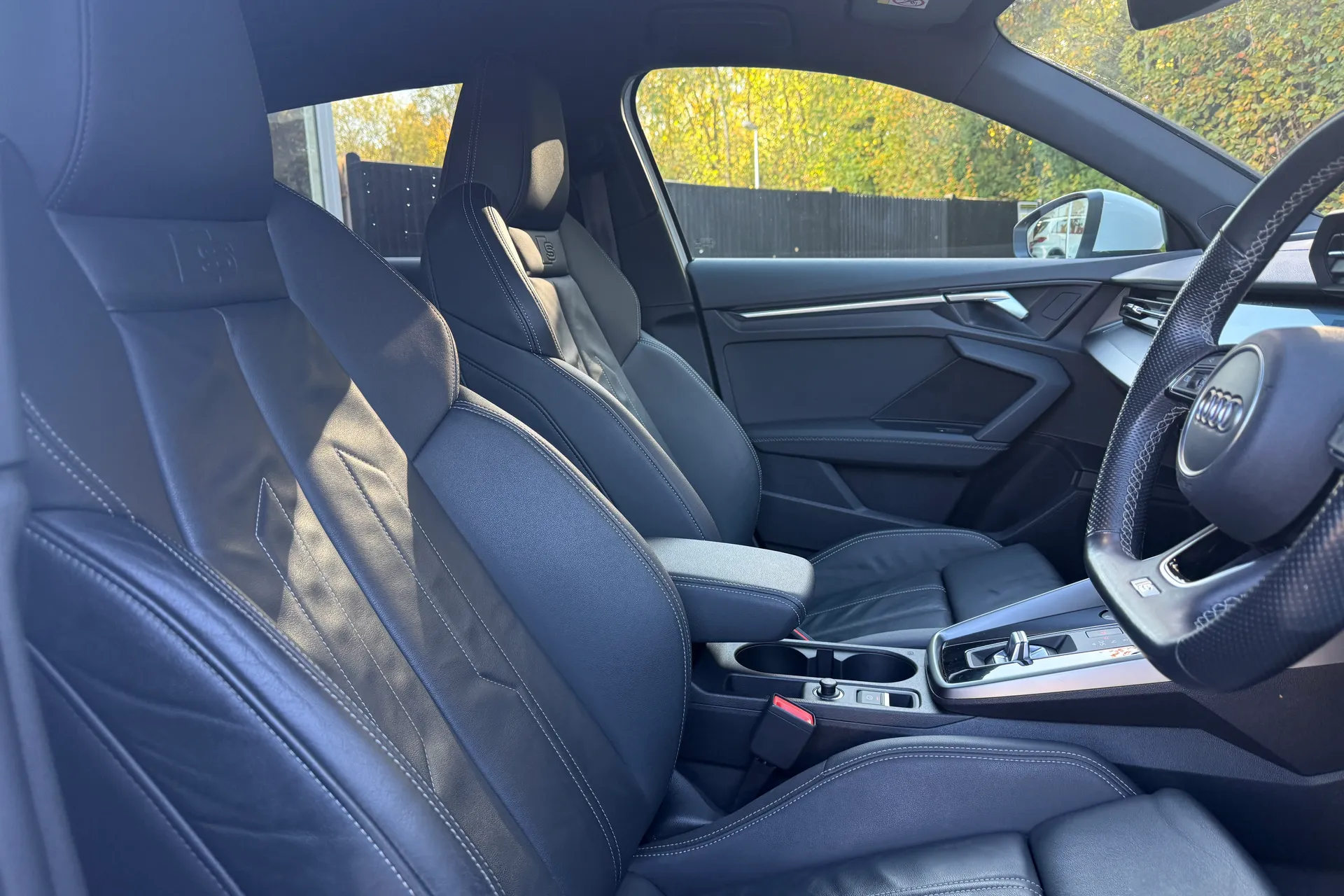 Audi A3 thumbnail image number 19