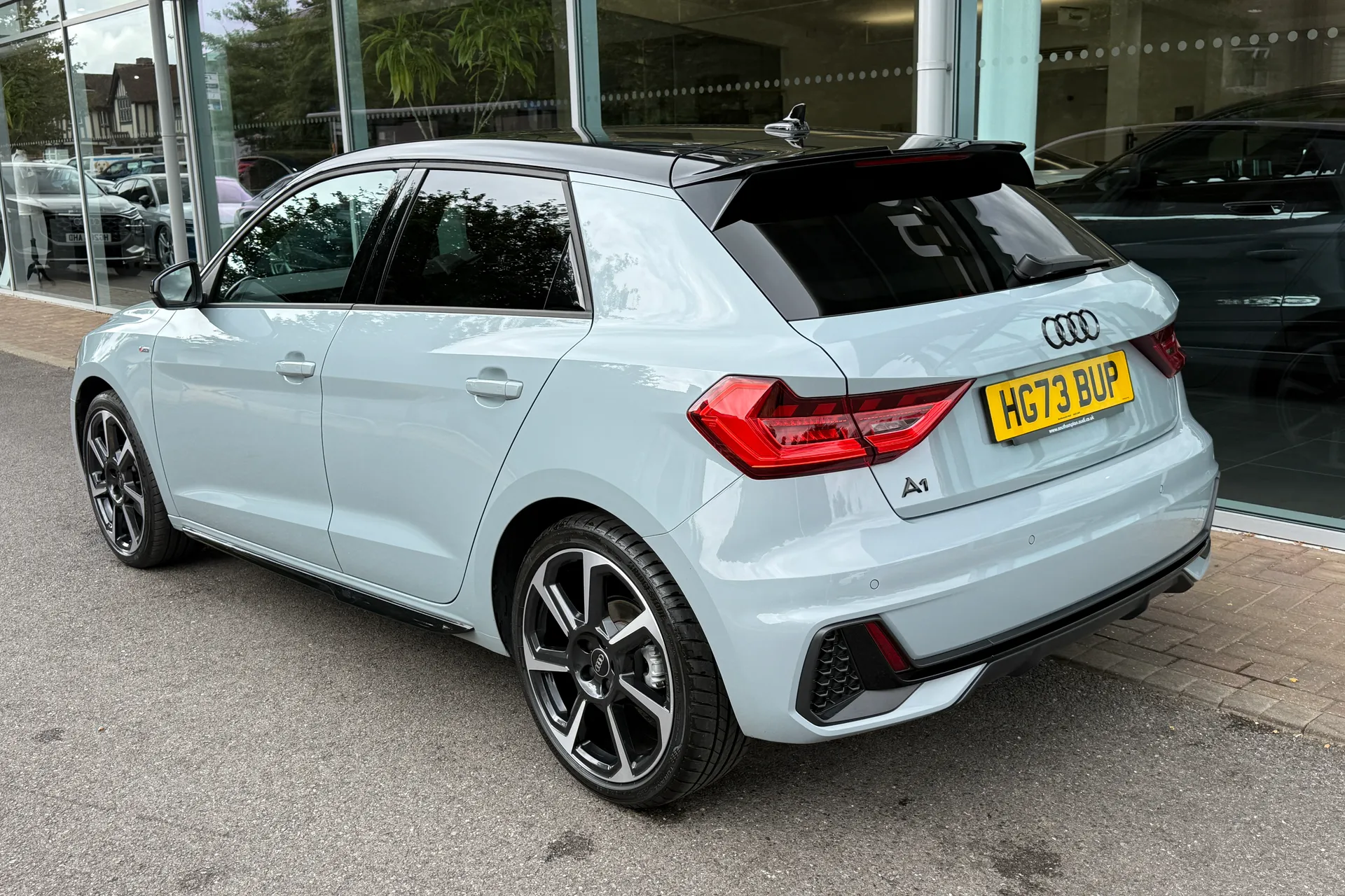 Audi A1 thumbnail image number 3