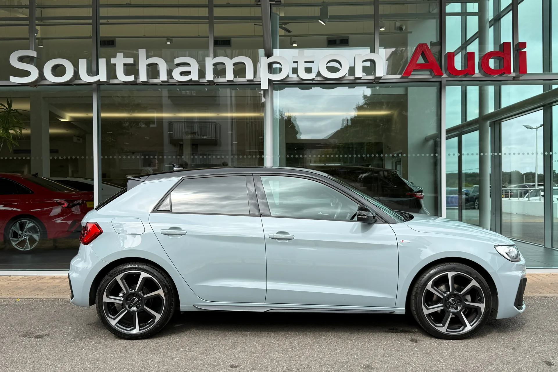 Audi A1 thumbnail image number 4