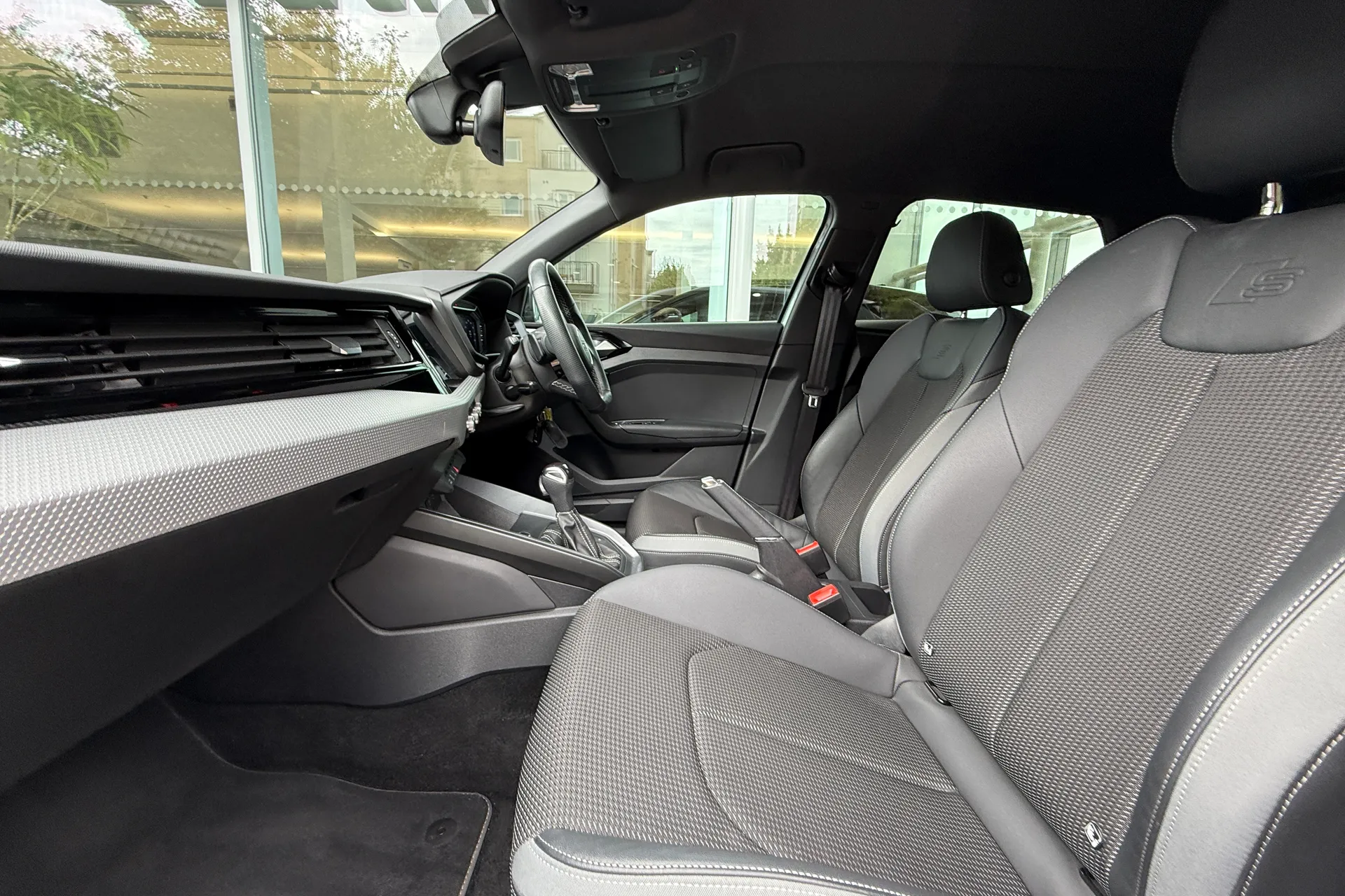 Audi A1 thumbnail image number 50