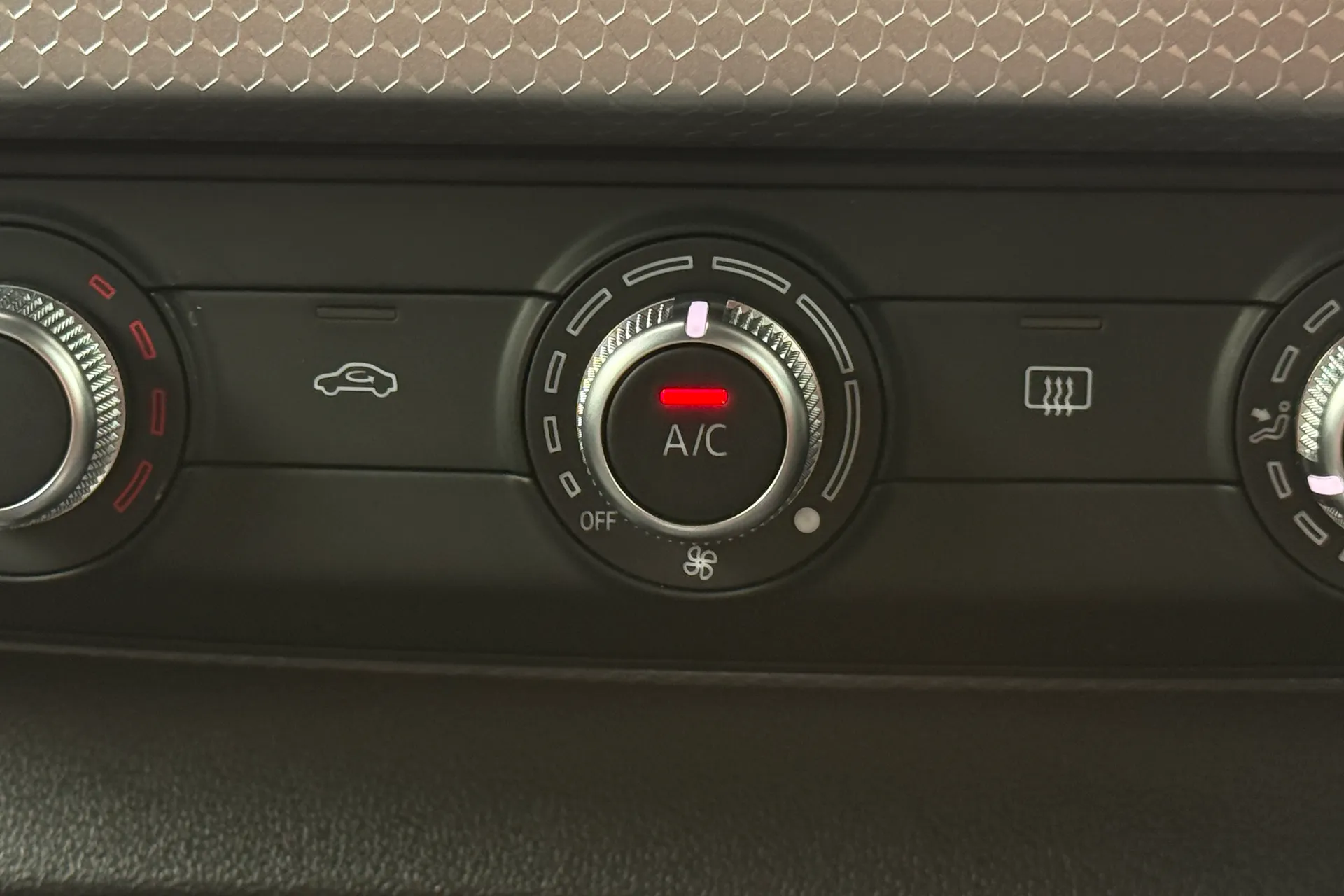 Audi A1 thumbnail image number 19